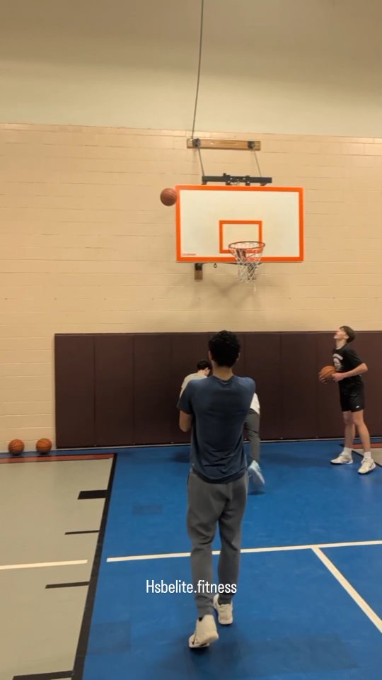 There's no failure in training. The only failure is when you STOP training 🏀
#trainingbasketball #BasketballLife #workouttips #motivation #basketballathlete