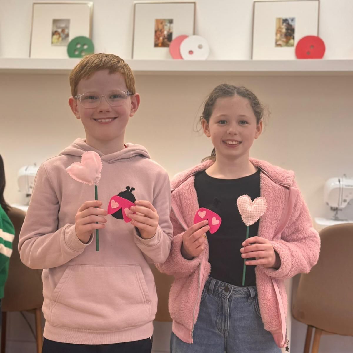 What a day it’s been for our makers — hands busy, hearts full 🙌
We kicked things off by creating cheerful heart bouquets 💐, each one paired with a personalised note. One to treasure, and one to share the love with residents in our local nursing homes — because handmade kindness is truly the best kind.
After a delicious lunch of homemade sausage rolls 😋, the afternoon was all about bringing the sweetest love bugs 🐞 to life. Stitch by stitch, skills grew, confidence soared, and creativity took flight.
We are endlessly proud of our makers — embracing creativity, preserving valuable skills, and discovering something new each day. Moments like these remind us just how powerful learning through making can be 💛✨
- - -
#sewreadycamp #lifelongskills #lovebugs #valentines