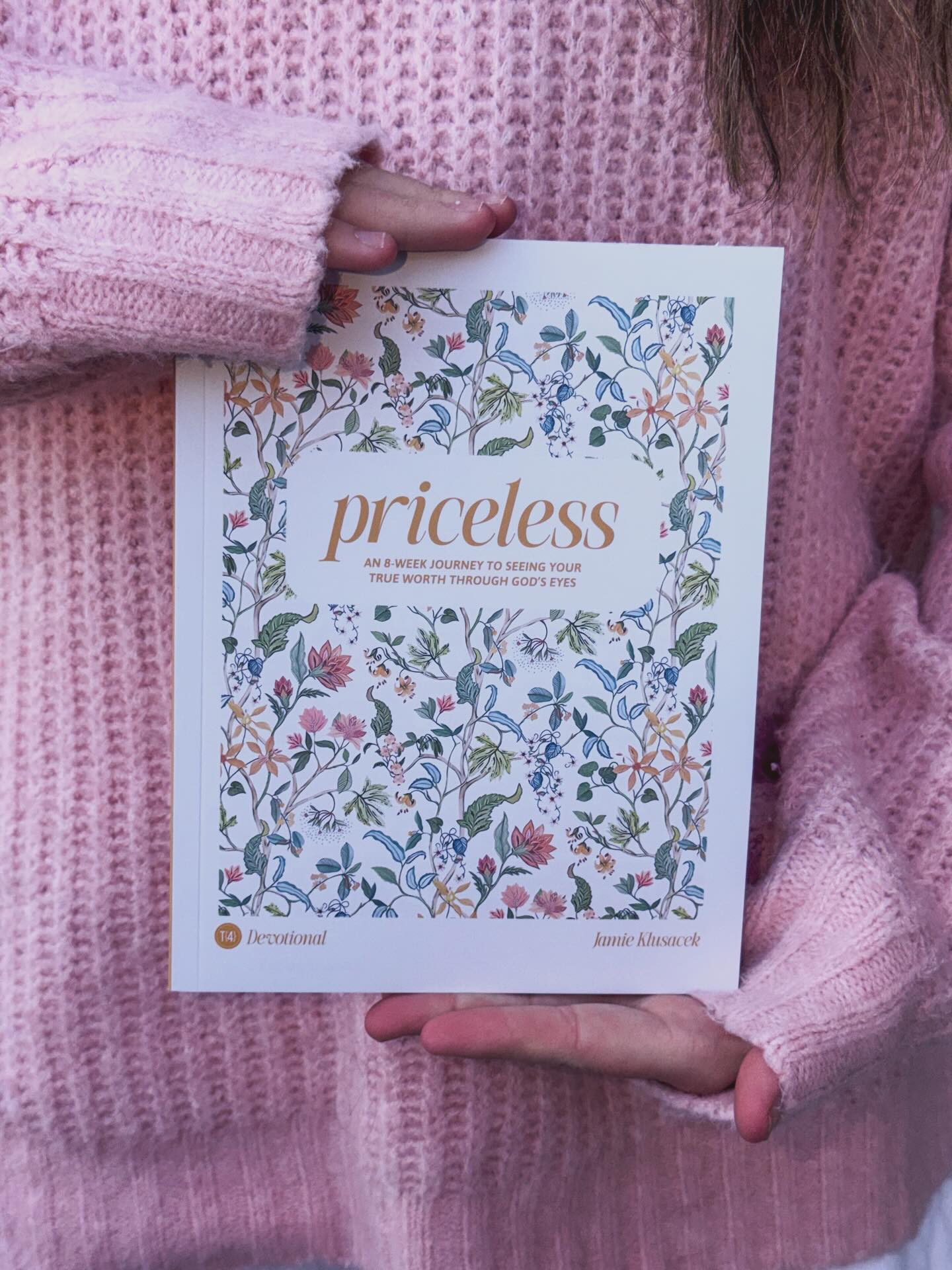 So excited for this book release February 26th // To say THANK YOU to all those who have championed us towards saying yes to God, through prayer, encouragement and purchases —
FOR FEBRUARY only we are offering the book for $5 each with the CODE: PRICELESS2026 on my website.
Jamieklusacek.com
#book #release #gift #deal #thankyou