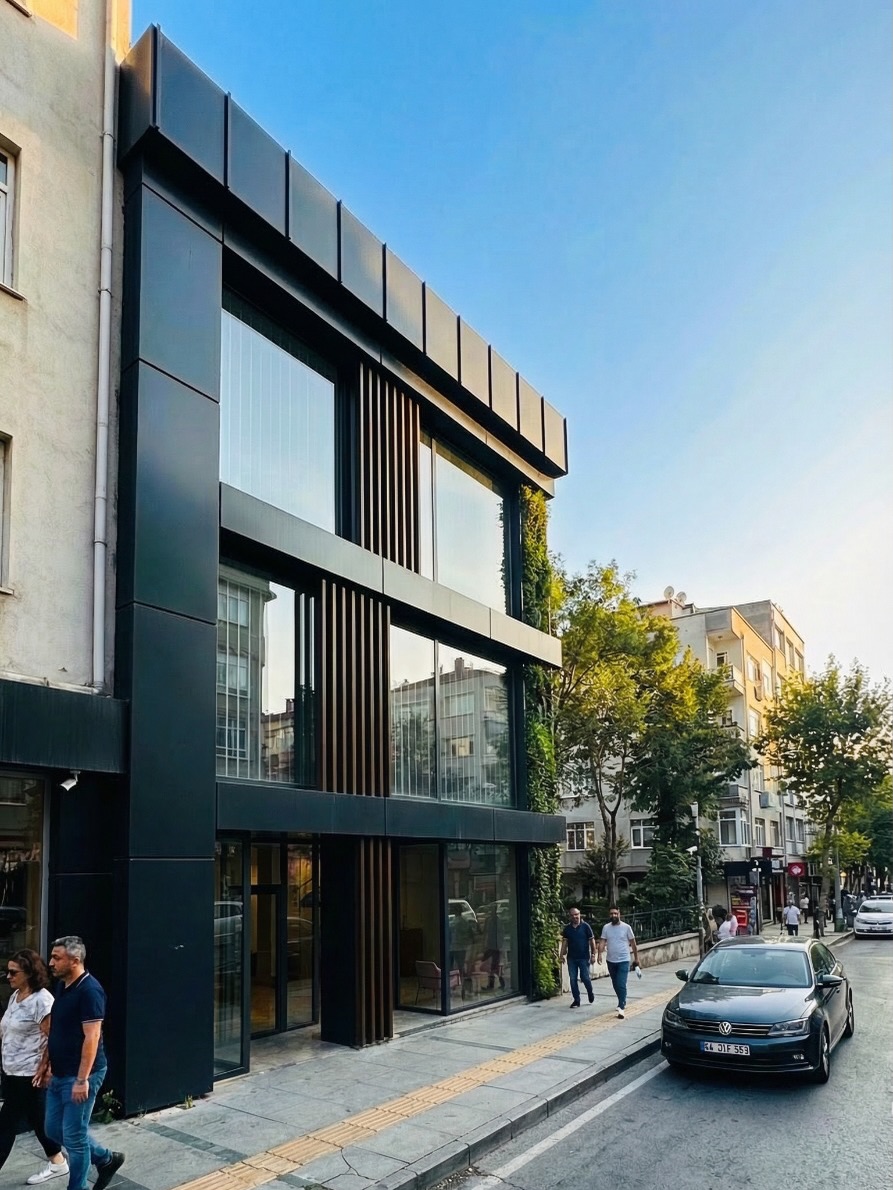 H. T. | İş Merkezi Cephe Tasarımı
Uygulanabilir cephe tasarımlarıyla yapınıza değer katıyor, bütçe dengenizi gözetiyoruz.
#facadedesign #architecturaldesign #commercialarchitecture #modernarchitecture #onhamimarlık