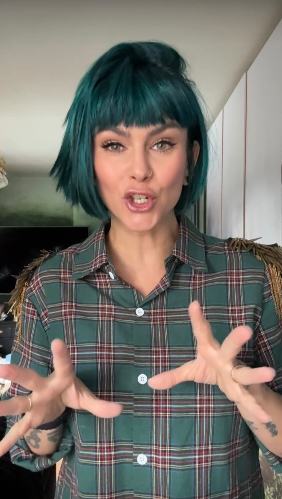 BERLIN ✨Locationwechsel ins Tempodrom Kleine Arena. Ticket gibts jetzt überall wieder online zu kaufen. Let’s go: Nächste Woche Samstag der 21.2.