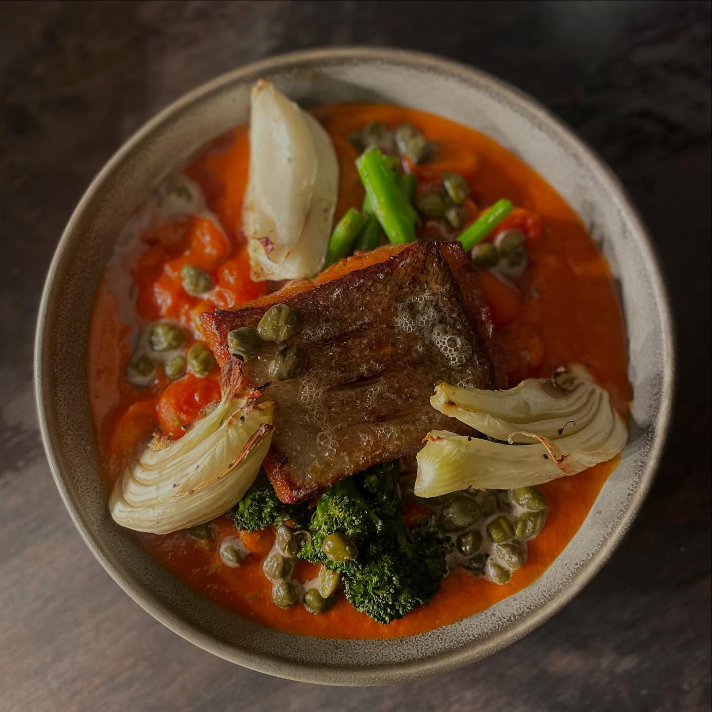 TODAY’S MARKET FISH -
- Sea trout, braised fennel, tomato & white bean sauce, capers.
#bristolgoodfood #bristolwheretoeat #bristolpubfood #bristolfoodie #bristolrestaurants