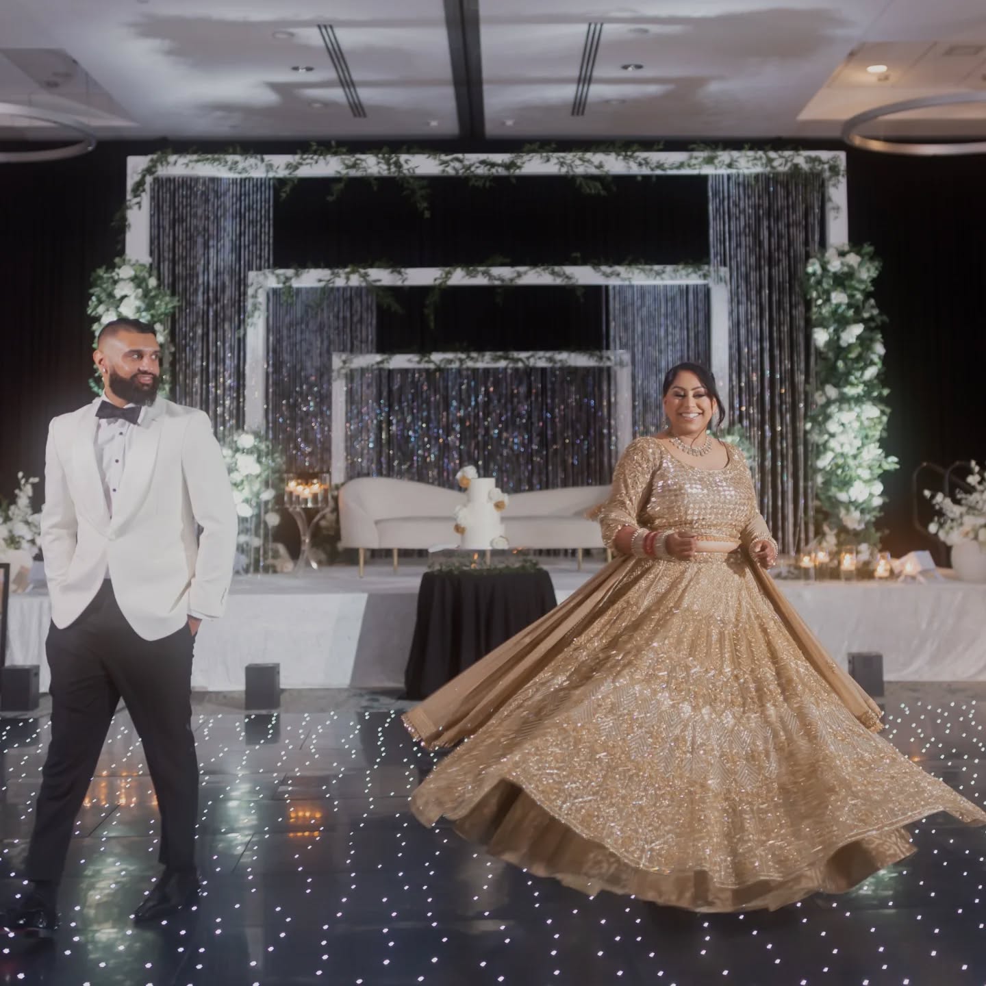 Our lovely couple Lukasha and Saijul❤️❤️
Vendors-
Outfit:@crossoverchicago
Photography:@deepsanan
Makeup:@miragestudio_
Henna:@mehndibymanjot
Decor:@everlasting.decor
To design your bridal or partywear outfit
Email:mandeep@crossoverchicago.com
#receptionlehnga #receptionwear #fashion
#customized