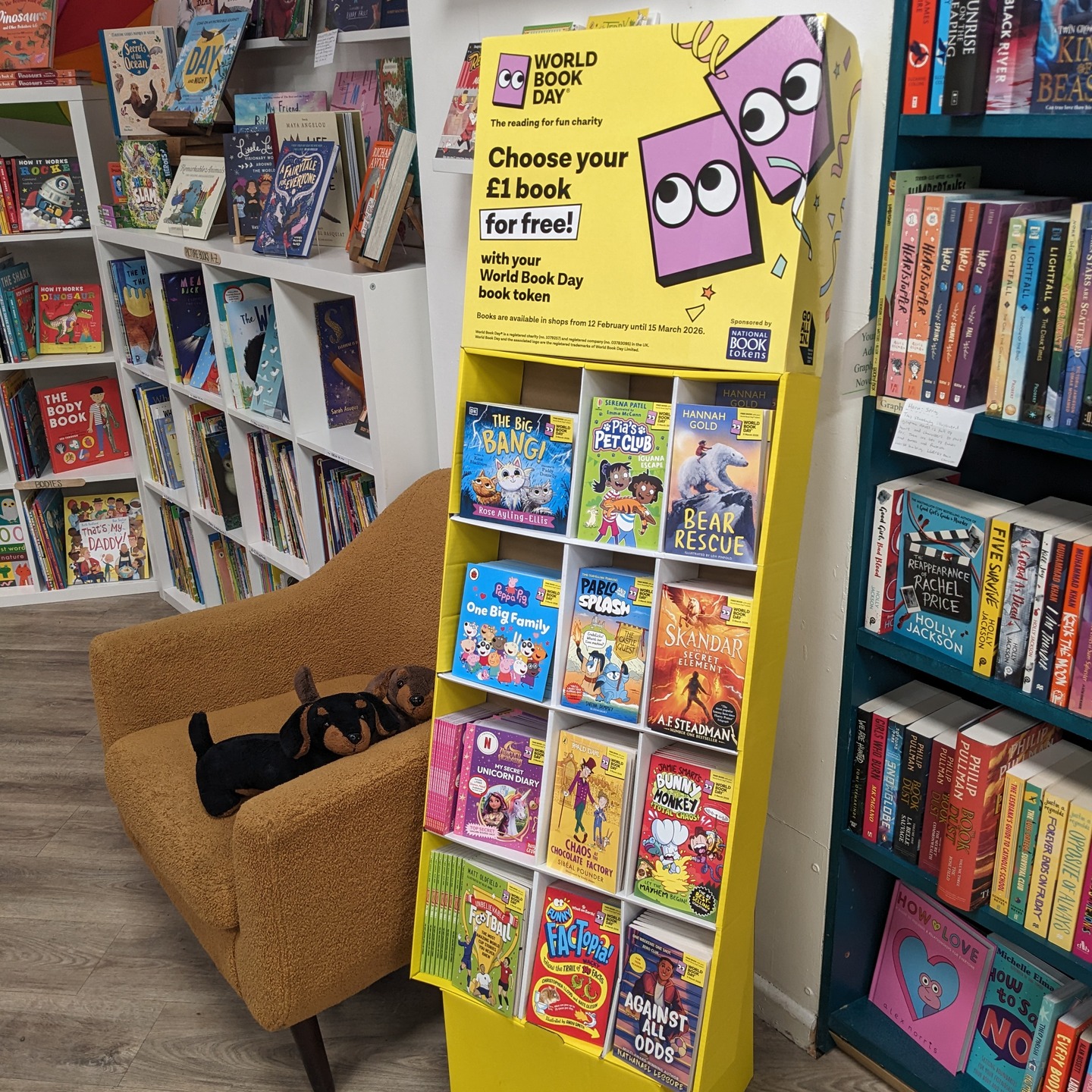 Half-term means World Book Day is just around the corner! We've got the full selection of £1 books (free with your WBD voucher, of course!) and plenty more exciting new books to keep everyone occupied.
#worldbookday #childrensbooks #booksforkids #independentbookshop #indiebookshop #bristolbookshop #bs5 #shopindependent