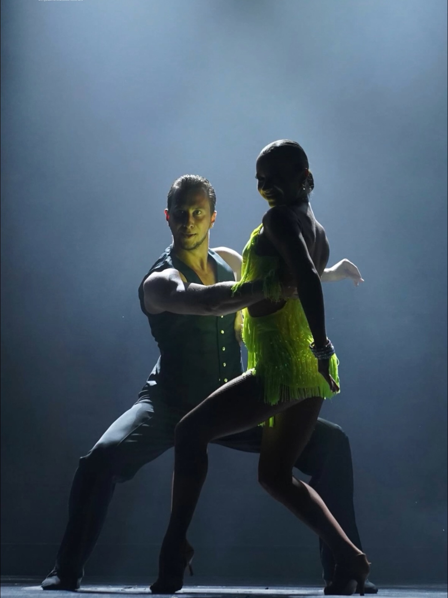 “Invitation To Dance” onboard Independence Of The Seas 🚢
@royalcaribbeanentertainment
#royalcaribbean #show #ballroomdancers #invitationtodance