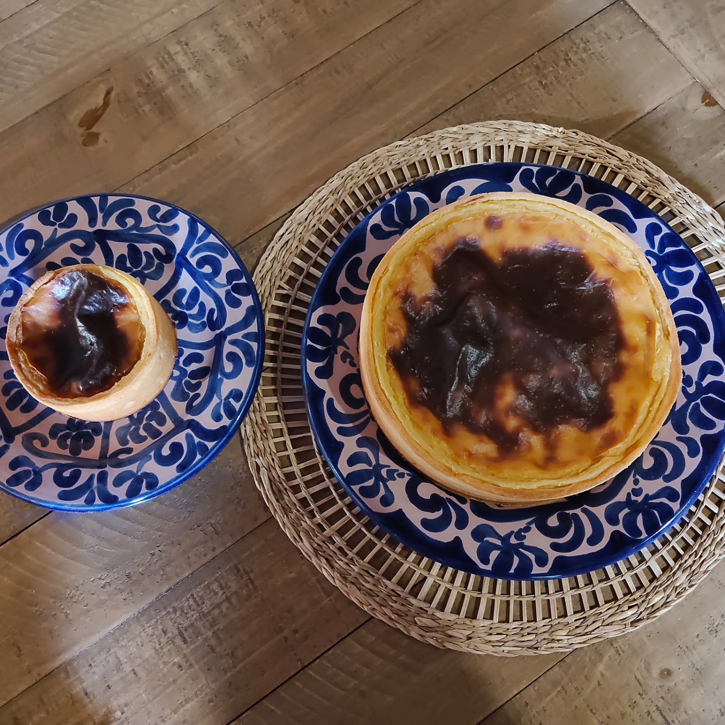 Mi postre francés favorito, después de las crepes: el famoso Flan Pâtissier! Haciendo pruebas de masas y sabores ☺️