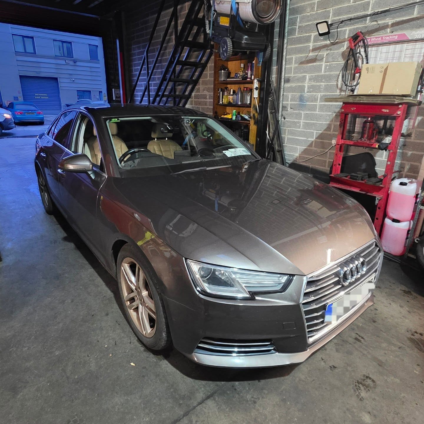 Audi A4 in for Stage 1 Tune, EGR Solution and P2002
📍 BitPerformance – ECU/TCU Remapping
DPF Cleaning
Cars - Vans - Trucks - Agri - Plant
We offer expert services for:
✅ Stage 1 & Stage 2 ECU remapping
✅ Gearbox (TCU) remapping
✅ DPF / EGR / AdBlue solutions
✅ DTC solution & fault code diagnostics
✅ Rev limiter, speed limiter, pops & bangs
✅ DPF cleaning & Engine Carbon Cleaning
🔧 Mechanical work – oil & filter changes, brake pads & discs, general servicing
💻 Backed by professional diagnostics & top tools
📞 085 156 0399
#BitPerformance #ECUremap #DPFsolution #EGRsolution #AdBlueSolution
DieselTuning Stage1Remap Stage2Remap GearboxRemap
MobileTuning MobileMechanic CarPerformance EngineTuning
CarDiagnostics RemapIreland CarCareIreland
