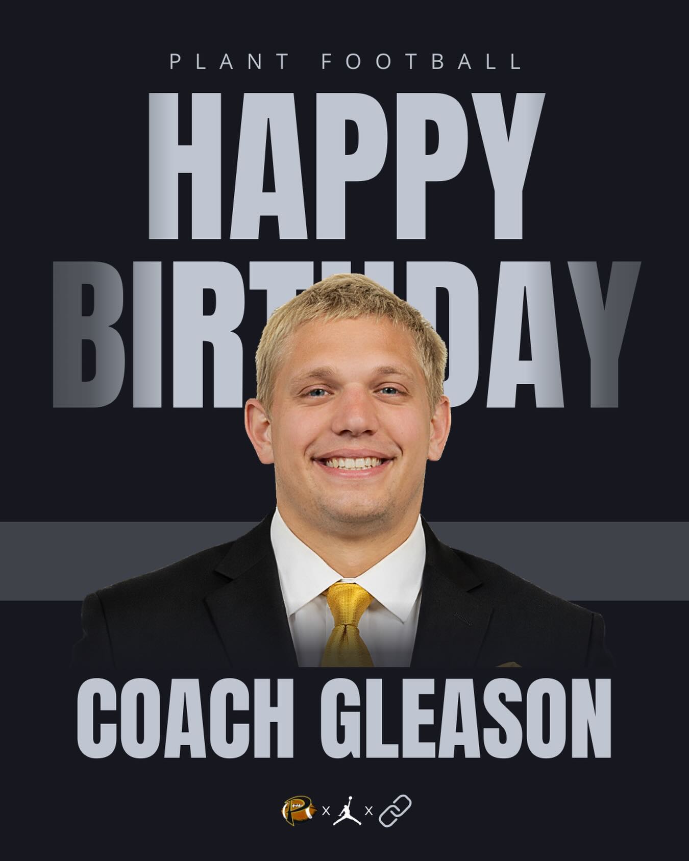 Happy Birthday to our new quarterbacks coach and former Plant Panther Tucker Gleason 🎂
#alwaysalink🔗 #11as1