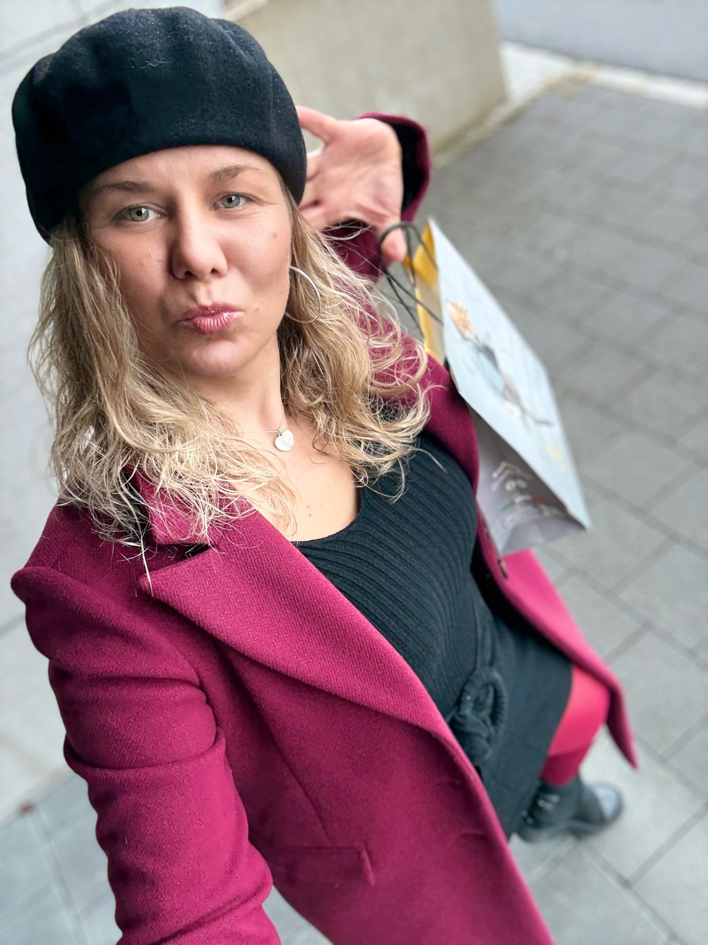 ❤️ Happy Valentinstag ❤️
Du bist es dir wert. Tight your life – fühl dich stark, schön und selbstbewusst.
Valentinstag ist der perfekte Moment, dir selbst etwas Gutes zu tun.
Danke, dass es euch gibt und für euer Vertrauen. Mit Liebe & Stil – heute und jeden Tag 💋