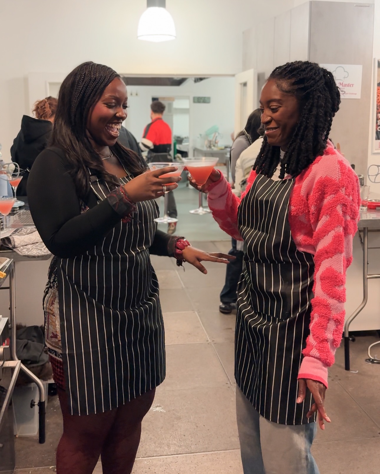 Everything included 👩🍳 no experience needed!
#bakemasterlondon #bakeoff #londonactivities #thingstodolondon #londondatenightideas