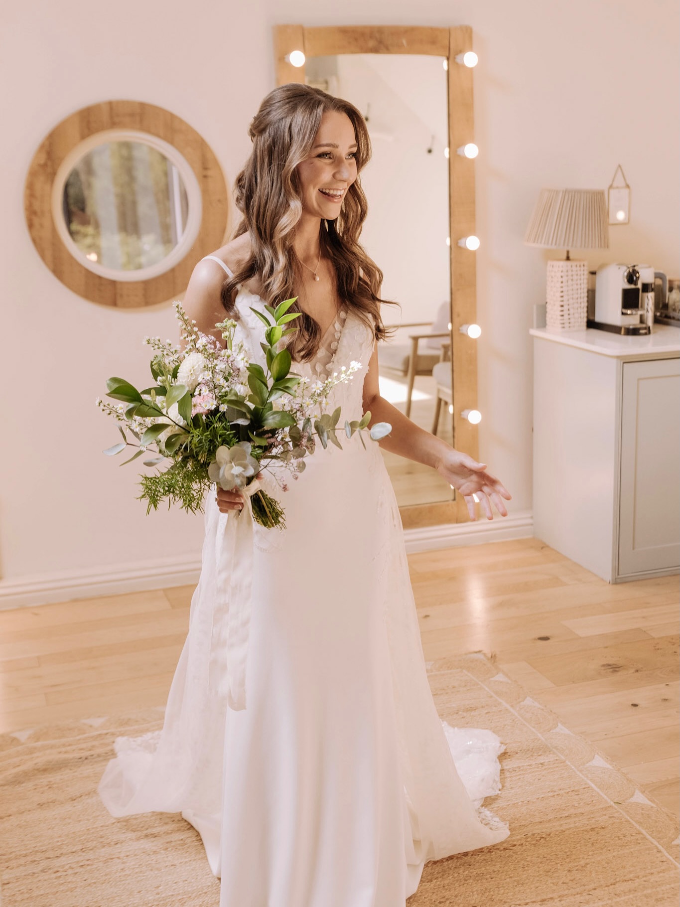 ✨ Soft Wave ✨ Glowing Skin ✨
These are two phrases we love to hear! You’re definitely in the right place with myself & Lauren if you’re looking for this beautiful waved half up & glowing skin with a soft glam 🤍 @millbridgecourt @jessy_p_taylor
#hair #wedding #bride #bridal #bridalmakeup #bridalhair #weddingday #weddingmakeup #weddinghair #surrey #surreybride #surreywedding #london#londonwedding #bridesmaidhair #bridesmaidmakeup #bridalinspo #weddingdress #bridalmakeupinspo #bridalhairinspo #bridalhalfup