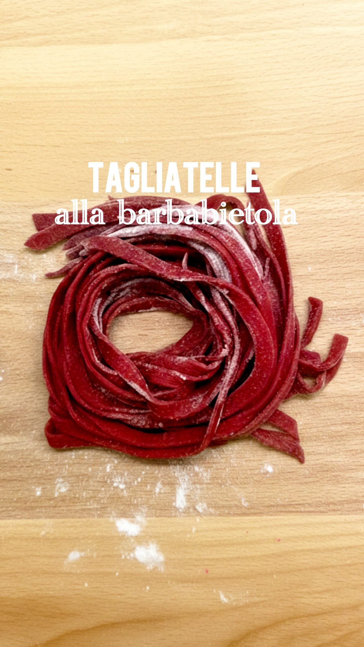 Tagliatelle di San Valentino 💝
Un primo tutto d'effetto per i vostri giorni speciali.
{Prima mi raccomando seguimi qui 👉 @valigiainfarinata per non perderti nemmeno una ricetta}
Ingredienti per porzione (1 persona):
- 100 grammi di farina
- 1 uovo intero
- 1 cucchiaino di polvere di barbabietola (o colorante che trovate)
Impastate tutto insieme, stendete la sfoglia e tagliate le tagliatella con la macchina o a mano.
Cuocete con in acqua portata a ebollizione per 2/3 minuti e le vostre tagliatelle sono pronte!
Mandami una foto se crei questo piatto e io ti ripubblico nelle mie storie.
Lasciami un ♥️ per sostenermi e salva la ricetta per averla sempre a portata di mano.
Trovi questa e tante altre ricette anche sul mio sito (link in bio)
Alessia
#ricettesanvalentino #sanvalentino #pastafresca #valigiainfarinata #trapentoleevaligie