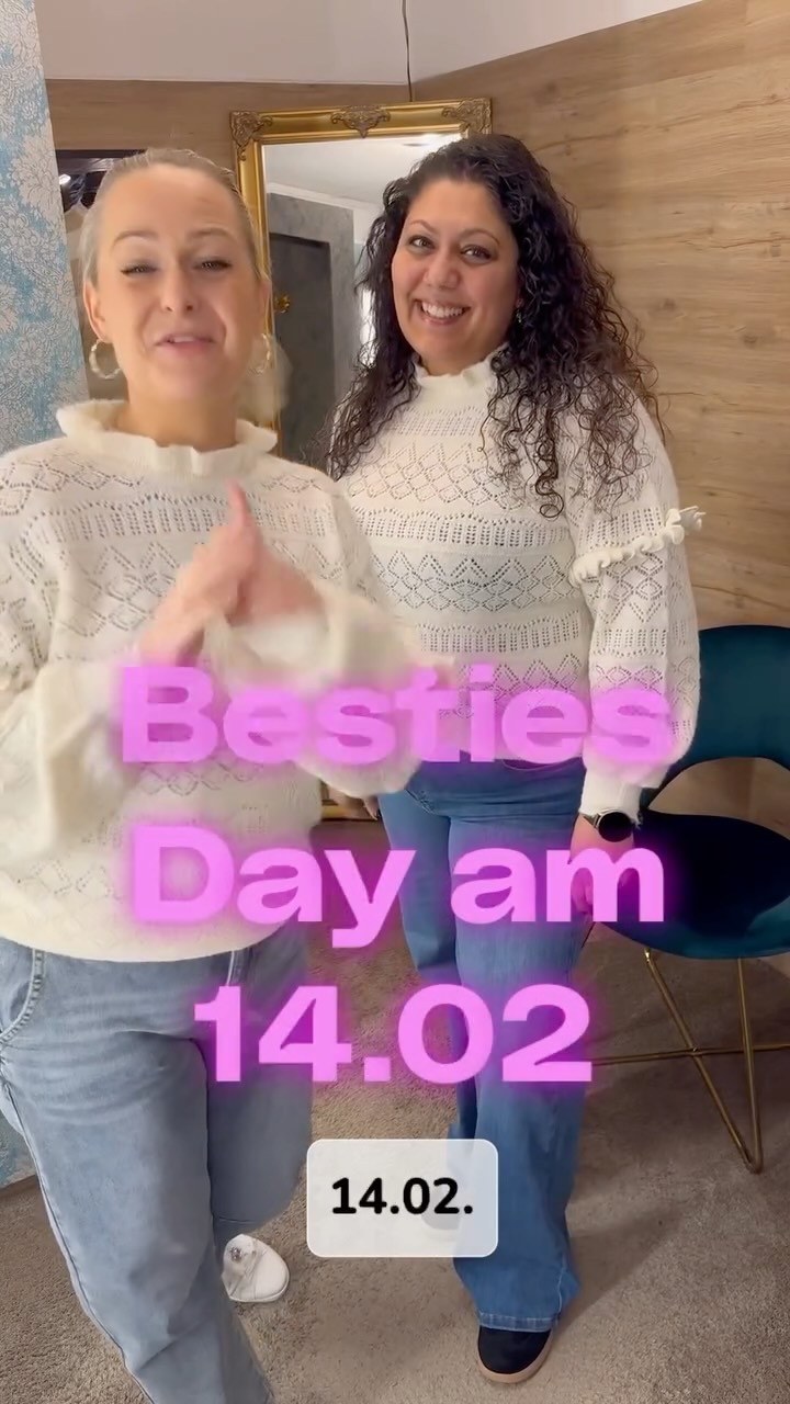 💕 Besties Day bei BYstylez 💕
Der 14. Februar gehört nicht nur der Liebe, sondern auch den besten Freundinnen.
👯♀️ Komm mit deiner Bestie
👗 Sucht euch gegenseitig ein Outfit aus
✨ Erhaltet 15 % Rabatt auf dieses Outfit
🎁 Und jede Kundin bekommt eine kleine Überraschung von uns
Lachen, anprobieren, feiern…connected by fashion 💫
Wir freuen uns auf euch 💖
#bestiesday #valentinstag #shoppingwithmybestie #marxzell #ettlingen