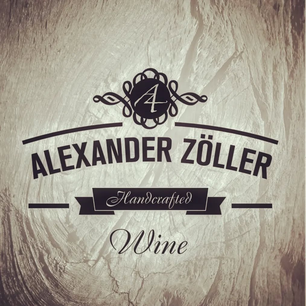 Logospiele
# schafeimweingarten #weingutzöller #alexanderzöller #winemaker #kremstal #alleswirdgut #biowein #organic #daslebenistschön❤️ #alleswirdgut #jungewildewinzer #jww #austrianwine #weinausösterreich #dontpanicitsorganic #weingartenschafe #innovativewinemaker #newwinestyle #alternativewine #handcrafted #singlevineyard #smallwinery #bettertogether #cellar #wein #naturalwine #handcrafted #purewine #wine #müllerthurgau #fräuleinmüller