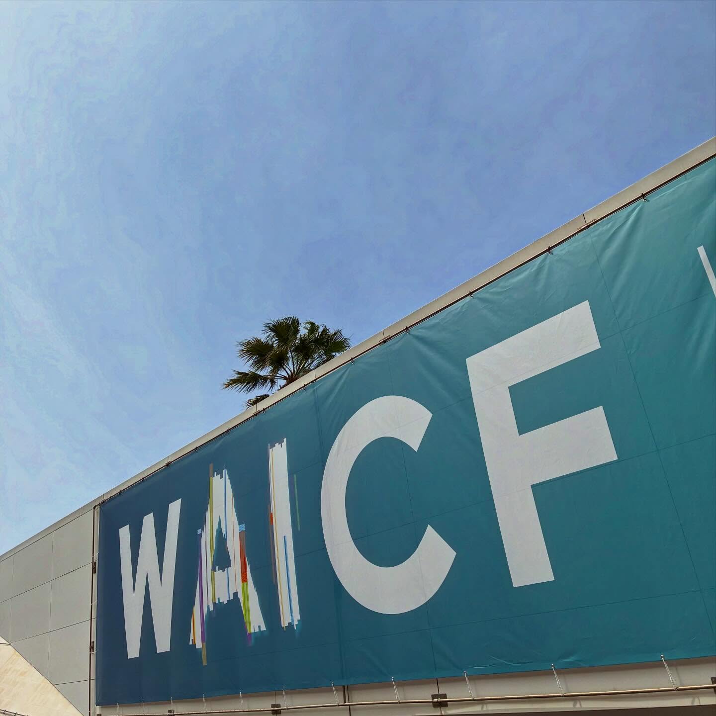 WAICF, regards sur ce monde qui vante la performance et l’optimisation de chaque instant grace à l’ia et la robotisation, mais est-ce que l’humain en a envie ? Quelle est sa place dans cet écosystème ? Cela contribue t-il à nous rendre heureux ?
.
#waicf #cannes #ia #futurisnow #humancentereddesign