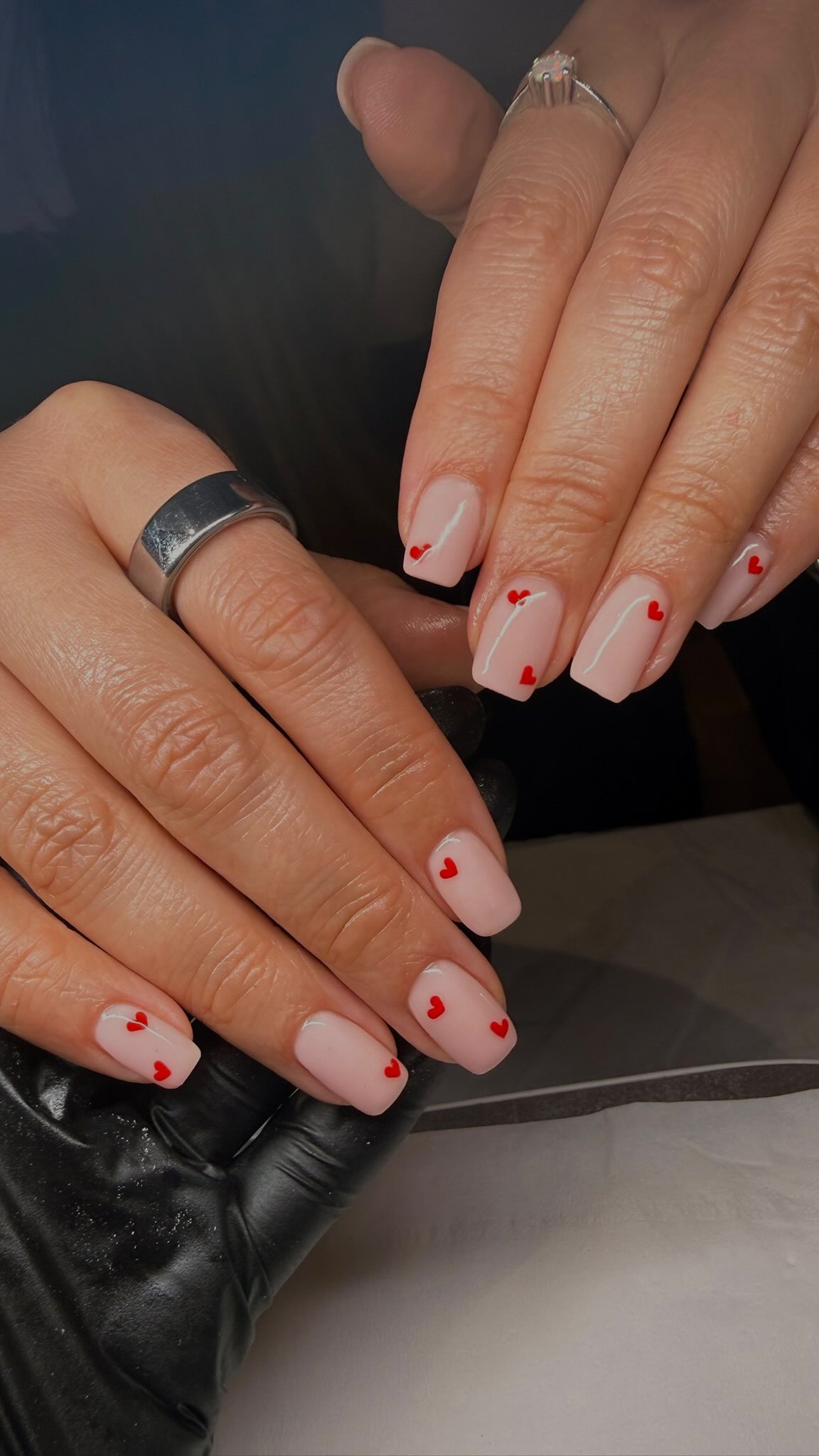 Nails = Valentines ready â¤ď¸
#cheltenham #salon #gloucestershire #skincare #nails