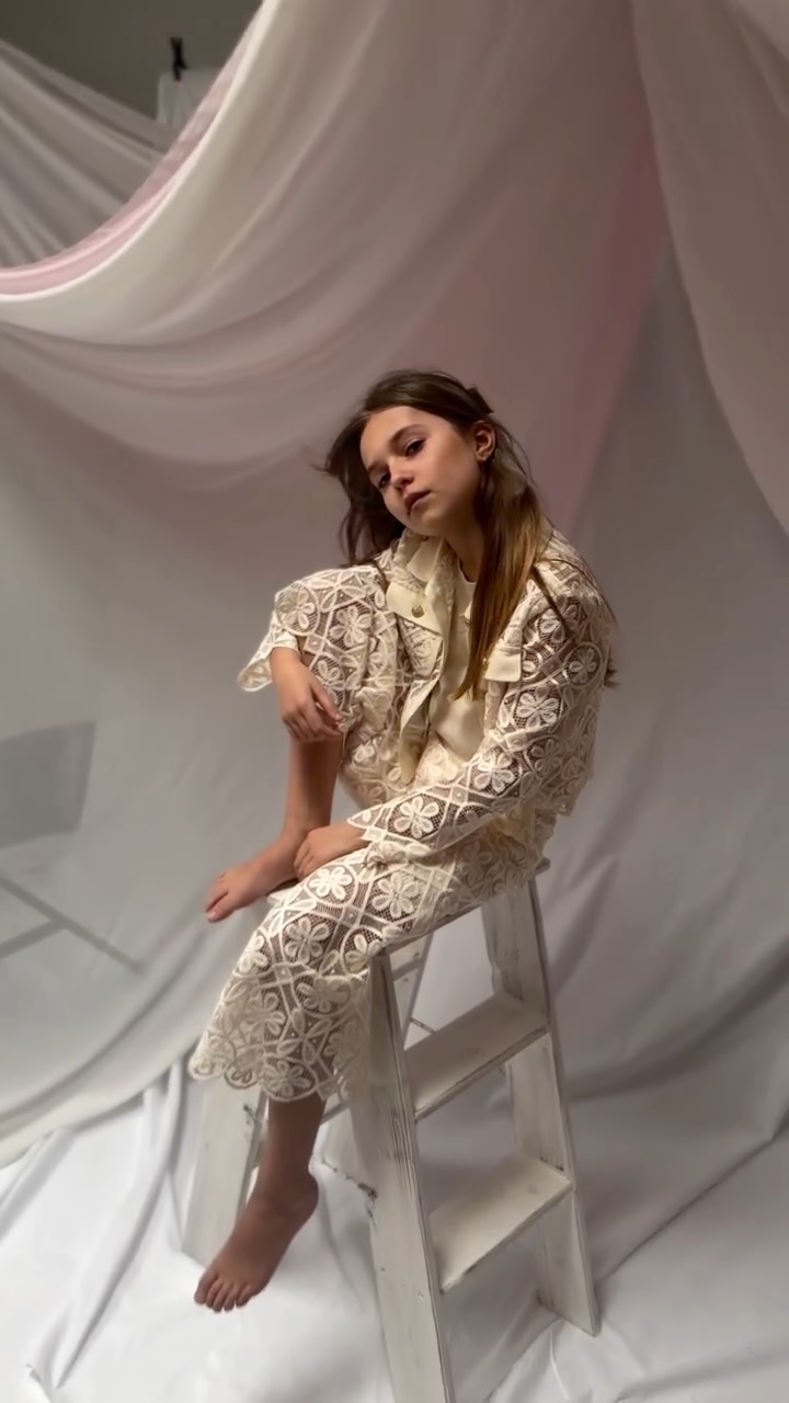 ✨ BTS of our gorgeous Spring Shoot ✨ Dream Team with @aboutyou_photography !! #lovebyjackie #kidsfashion #kidsstyle #kidsmodel #kidsclothing 🌿✨🌼✨🌿