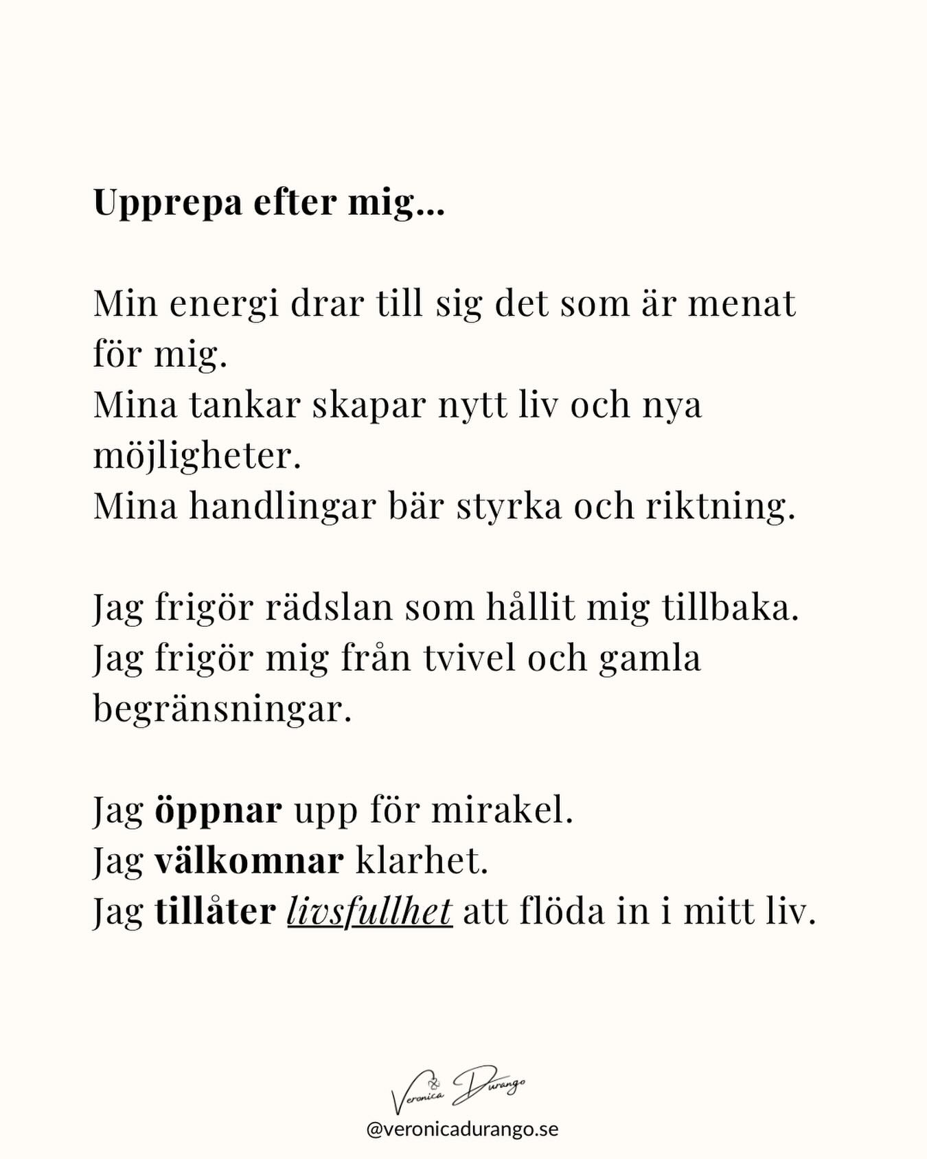 LIVSFULLHET ÄR, tillståndet där människan känner sig levande i kropp, sinne och mening. Den reglerar nervsystemet, skapar inre trygghet och stärker psykologisk motståndskraft.
När livsfullhet aktiveras vidgas känslolivet, kreativiteten frigörs och relationer fördjupas. Människan går från överlevnad till deltagande, från tomhet till riktning. Forskning visar att upplevelse av mening och autenticitet förbättrar hälsa, välbefinnande och livslängd.
Livsfullhet är därför inte lyx, utan ett grundläggande mänskligt behov som formar hur vi tänker, känner och handlar i världen.
Den öppnar vår förmåga att skapa, älska och bidra med klarhet och ansvar.
Livet är ditt att äga så äg det❤️🤝
❓Hur känns orden i kroppen?
#livsfullhet#livet#hälsa