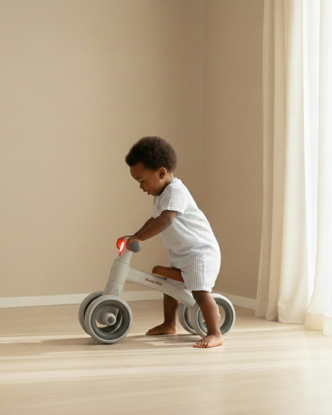 ¡Descubre el equilibrio en cada paso! Una bici sin pedales que impulsa la diversión y la autonomía desde el primer año 🚀🚲
buddybabyworld.com
Discover balance in every step! A pedal-free bike that boosts fun and independence from their very first year 🚀🚲
#buddybabyworld #todoparamibebe #biciequilibrio #bicisinpedales #mamáprimeriza