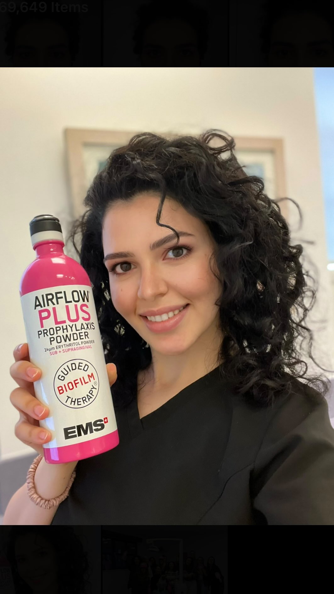 Exciting day at the EMS headquarters. Proud to be working with this company. A relationship that grew so organically out of the love for oral health. Great speakers filled with a tour, great content and networking with this crew 💖 @emsdentaluk @emsdental
.
.
.
.
.
#GBT #EMSDental #oralhygienetips #dentalhygienelife #zarathehygienist