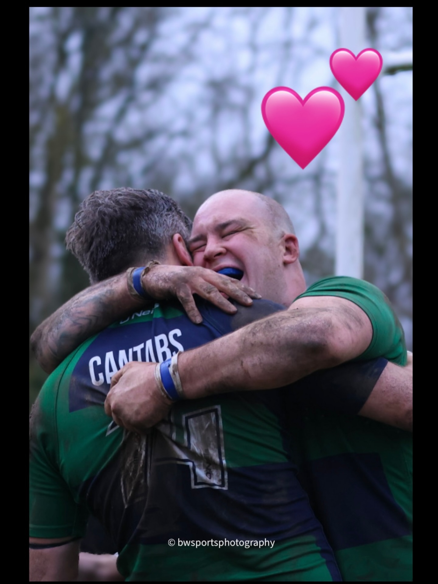 🩷 HAPPY VALENTINES DAY 🩷
From all of us at Cantabs…we love a good hug 🥰
@drewt77 @dean9james
📸 @bwsportsphotography
#rugby #cantabs #cantabsrugby #socialrugbyincambridge #valentinesday