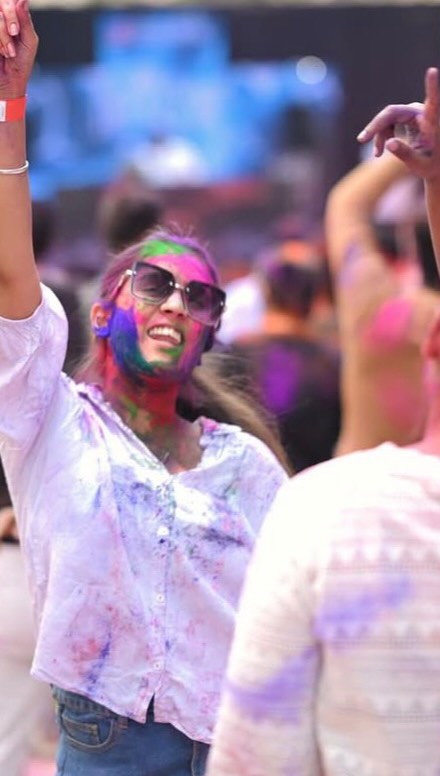 Moments from our very first Rang De Fiesta… and this year, it’s coming back bigger, wilder, louder. 🌈🔥
Get ready to relive the madness and step into Hinjewadi’s most electrifying Holi celebration once again. 💦
Colours, music, rain dance, food, drinks & pure festival energy - all returning, stronger than ever. 💚
Stay tuned… the real colour storm is about to begin.
#RangDeFiesta #HoliInHinjewadi #DowntownVibes #HoliFestival