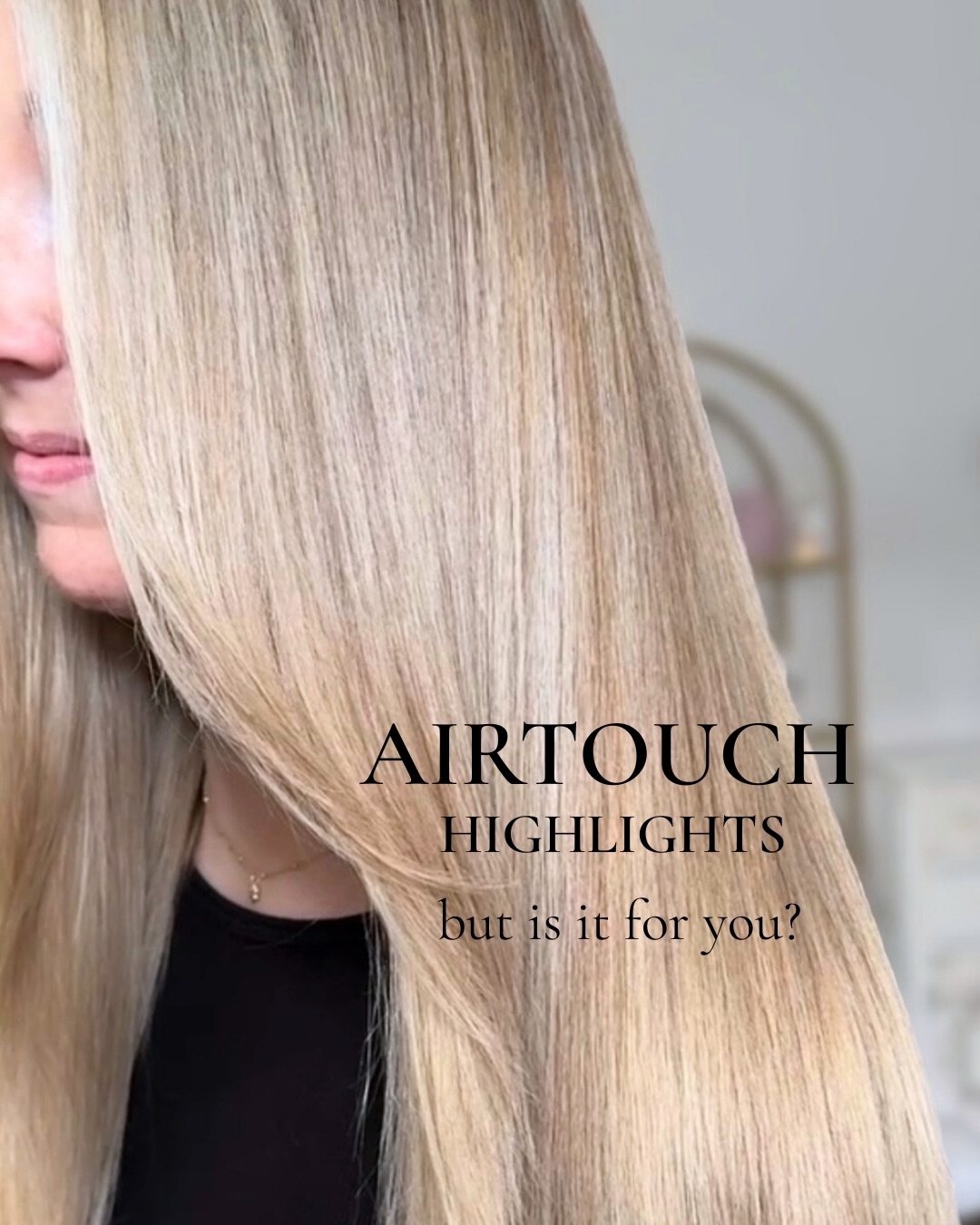 Airtouch ist keine Trend-Technik,
sondern eine sehr präzise Art, Highlights zu setzen.
Mit Luft werden kürzere, fragile Haare vorab separiert.
Das Ergebnis: ein besonders weicher Verlauf
und ein natürlicheres Herauswachsen.
Kein Toupieren,
weniger Verknüpfen beim Waschen
und ideal für empfindliches oder schnell verknotendes Haar.
Aber:
Nicht jede Technik passt zu jeder Kundin.
Wer sichtbarere Highlights vom Ansatz liebt, mehr Kontrast wünscht,
ist mit klassischen Meches oft besser beraten.
Deshalb ist Beratung bei uns kein Nebensatz,
sondern der wichtigste Teil.
— SK Hair & Beautyatelier
#airtouchhighlights #blondehair #coiffeurzürich #hairsalonzurich #haircut