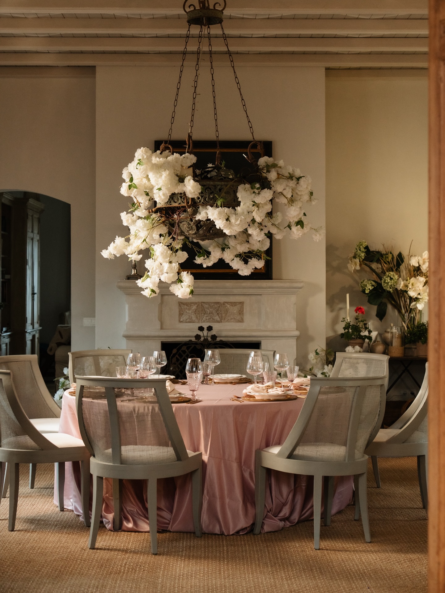 👨🍳🔥 Let’s cook something special 🔥👨🍳
The sound of the pan, the aroma in the air, the care behind every ingredient.
At Dani’s Catering, cooking isn’t just preparation — it’s passion in motion ✨💐
Because great events start in the kitchen.
📞 +34 602 687 187
📧 Dani@daniscatering.es
#DanisCatering #CookingPassion #LiveCooking #MarbellaCatering