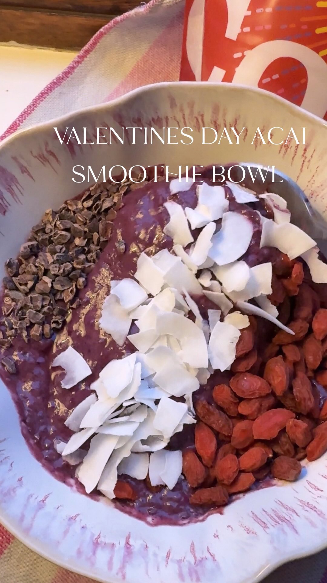 ❤️Valentine’s Day Açai, Chia & Goji Smoothie Bowl ❤️
Comment LOVE below for the recipe 💌
Sweet, creamy and made with love- and good for you too ✨
I’m using @wearerawliving products — amazing organic, high-quality and delicious ingredients.
#açaí #acaismoothie #valentinesday❤️ #smoothiebowl