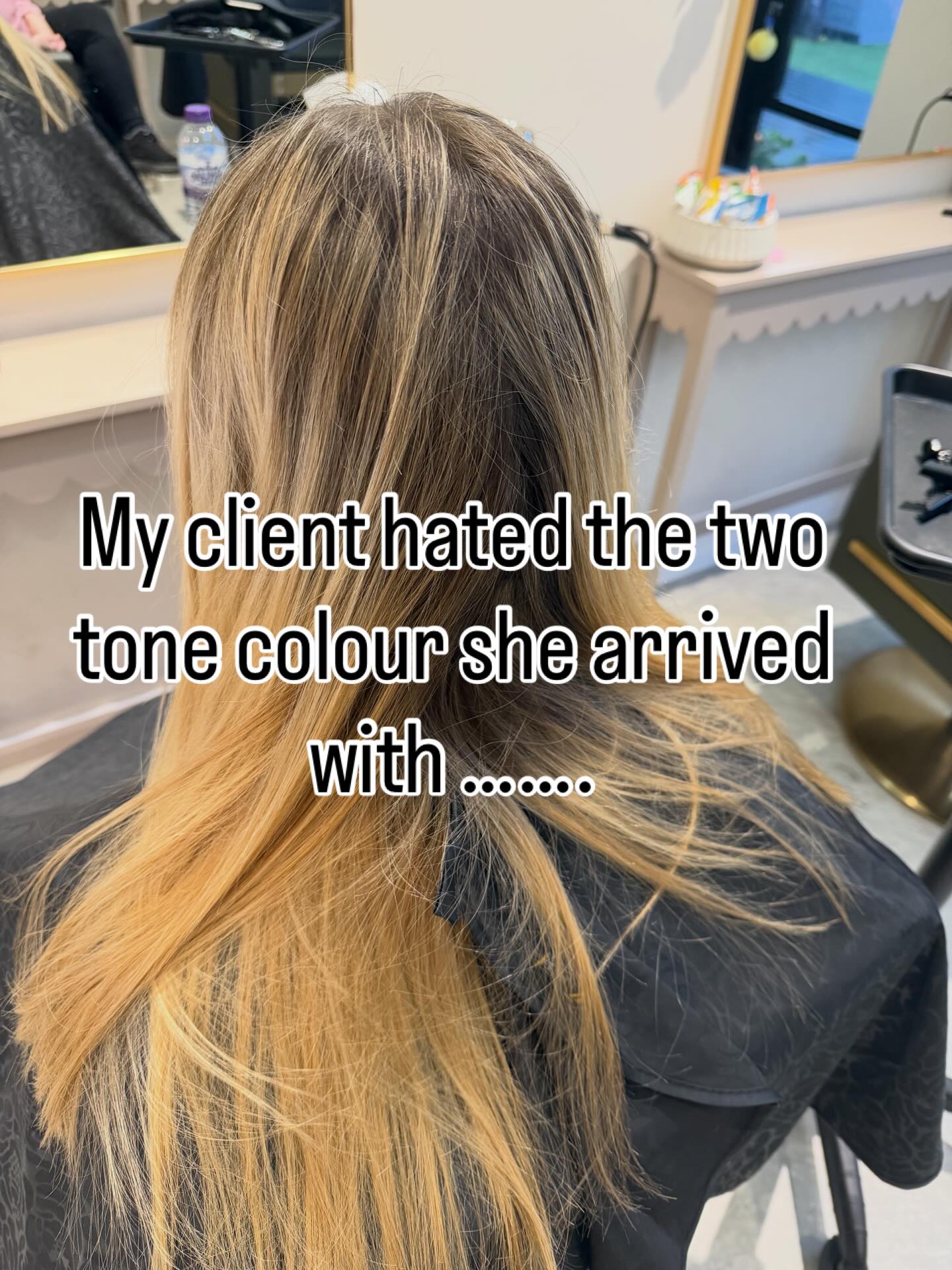 A full head of highlights was done today by Daisy to even out the band of colour she has lingering on her ends and we lifted the natural roots to match, marry and blend all to an ice cream blonde ready for some sunshine, whenever it decides to show ๐