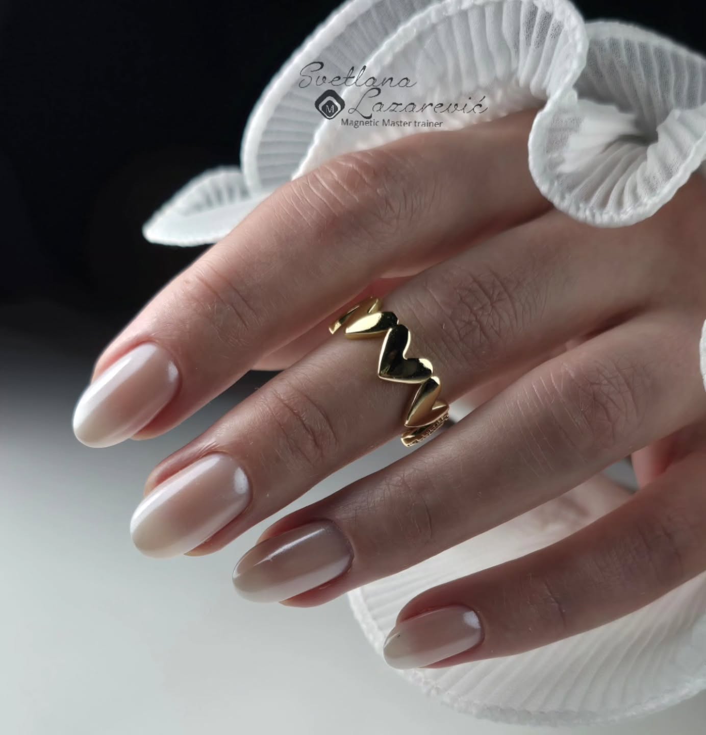 Classical Babyboom with a pearl effect✨️🦪
#pearleffect #babyboom #nails2026 #nailperfection #NailTraining