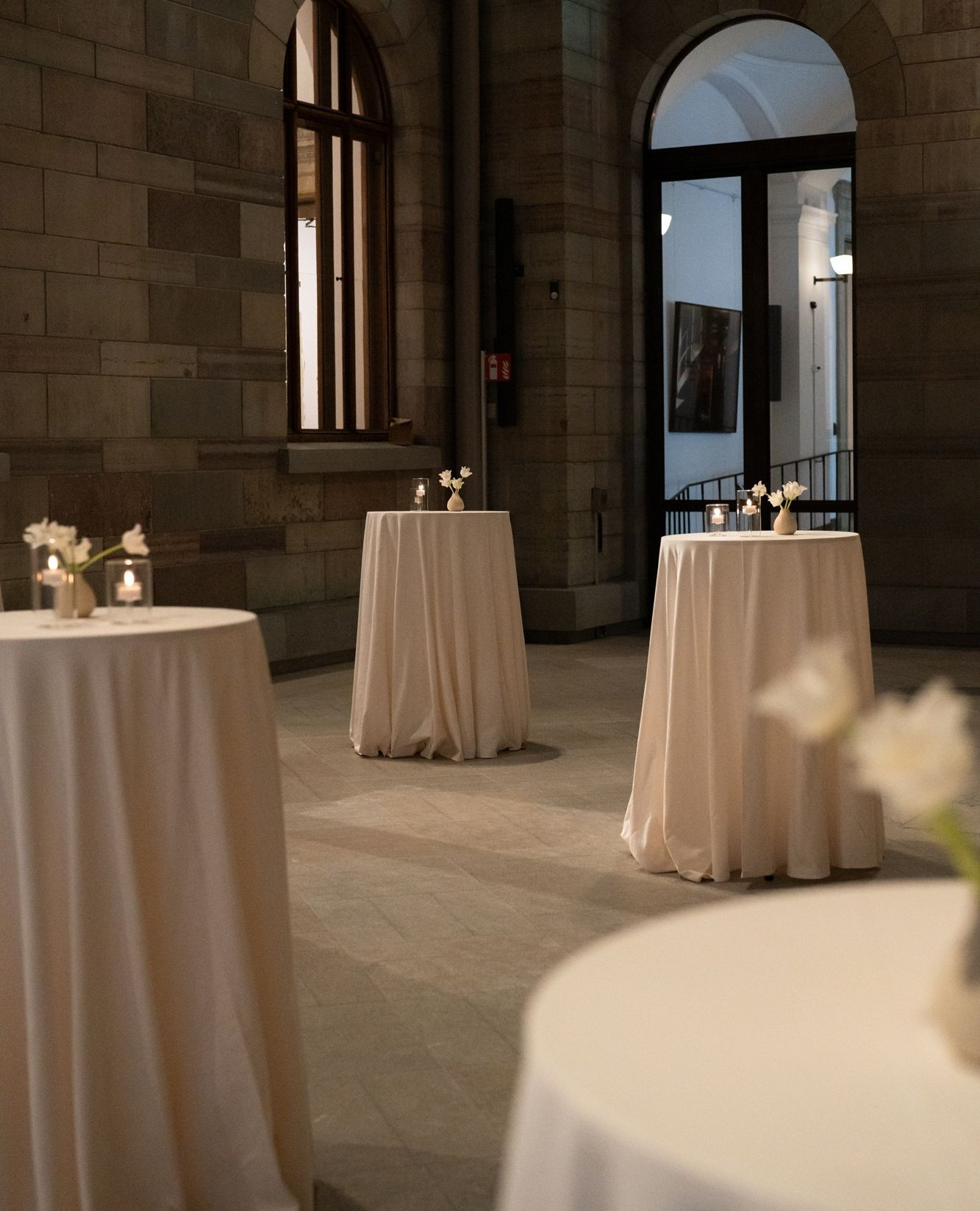 A refined, art-gallery-opening–inspired ceremony and cocktail hour at Stockholm’s iconic National Museum ✨
Planning, design & florals: @avenievents
Stationery & graphics: @elinsartstudio
Photographer: @cecelinatornberg
Second shooter: @brandwold
Hair & Make-up: @heidigarciamakeup
Venues: @nationalmuseumswe @etthem
DJ: A friend from London
Band: The groom's band all the way from London @dontfreakout
#stockholmweddings #stockholmweddingplanners #europeweddingplanners #luxuryweddingplanners #luxuryeventplanners #luxuryevents