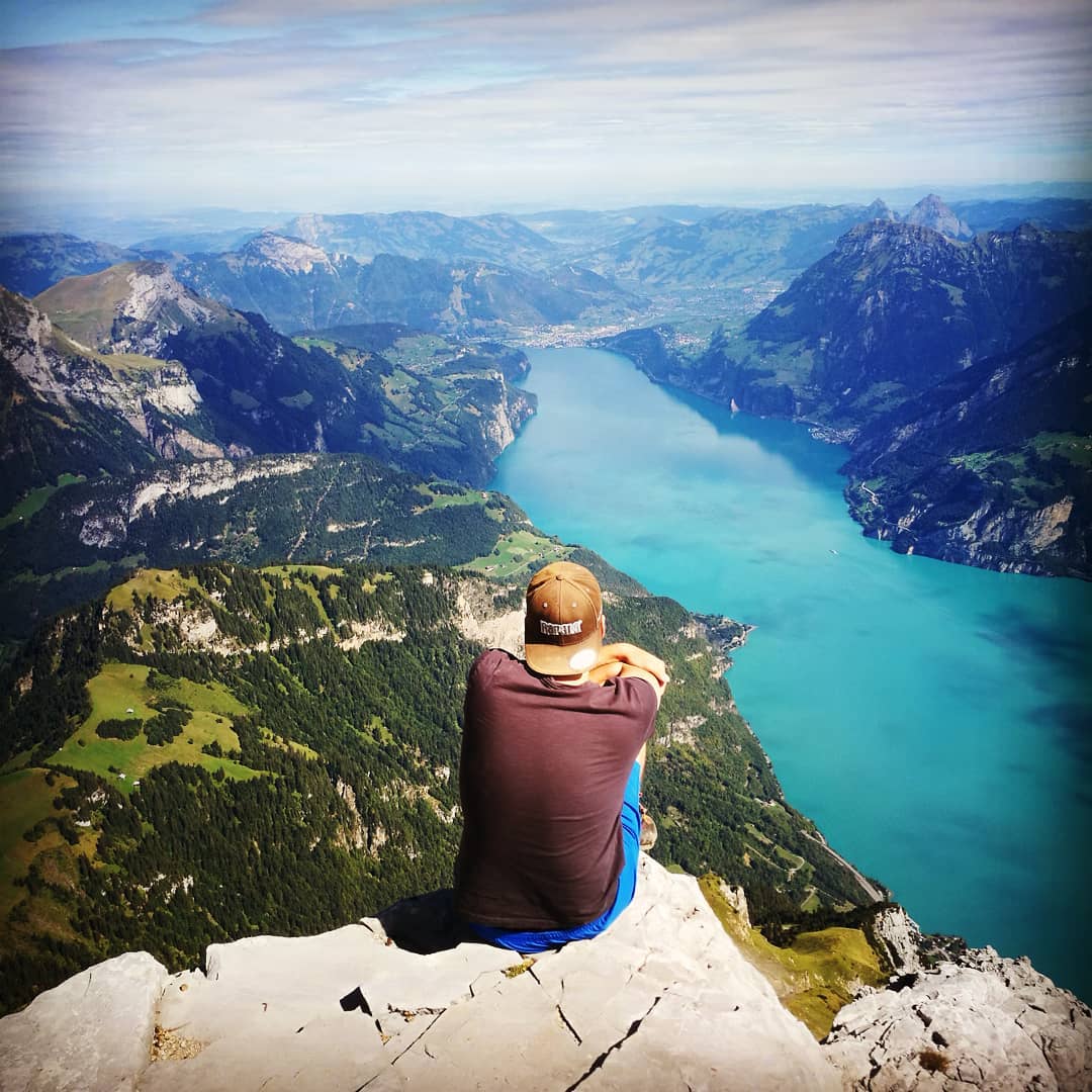 #gitschäambrennä #lässiggsi #naturischtrumpf #easywin #neverskiplegday #studäntäläbä