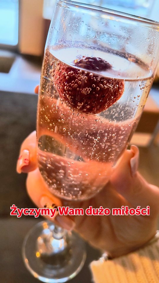 Śledź z nami #walentynki 😍
Mamy niespodziankę dla zakochanych ❤️
#restauracjaindyjska #kuchniaindyjska #restauracja #restauracjalodz