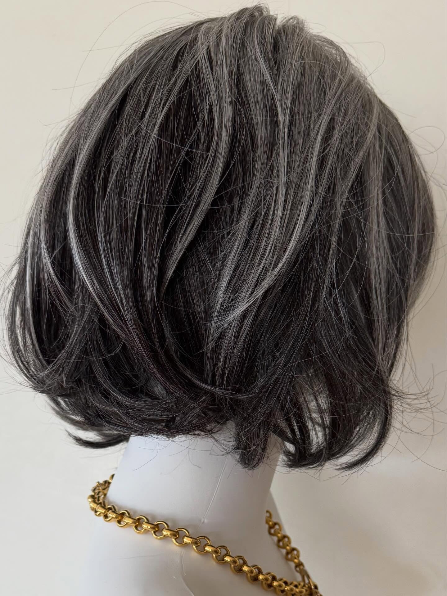 🎗️volume maîtrisé , son mouvement et son dégradé lui donne un style de Vie …. 🤍