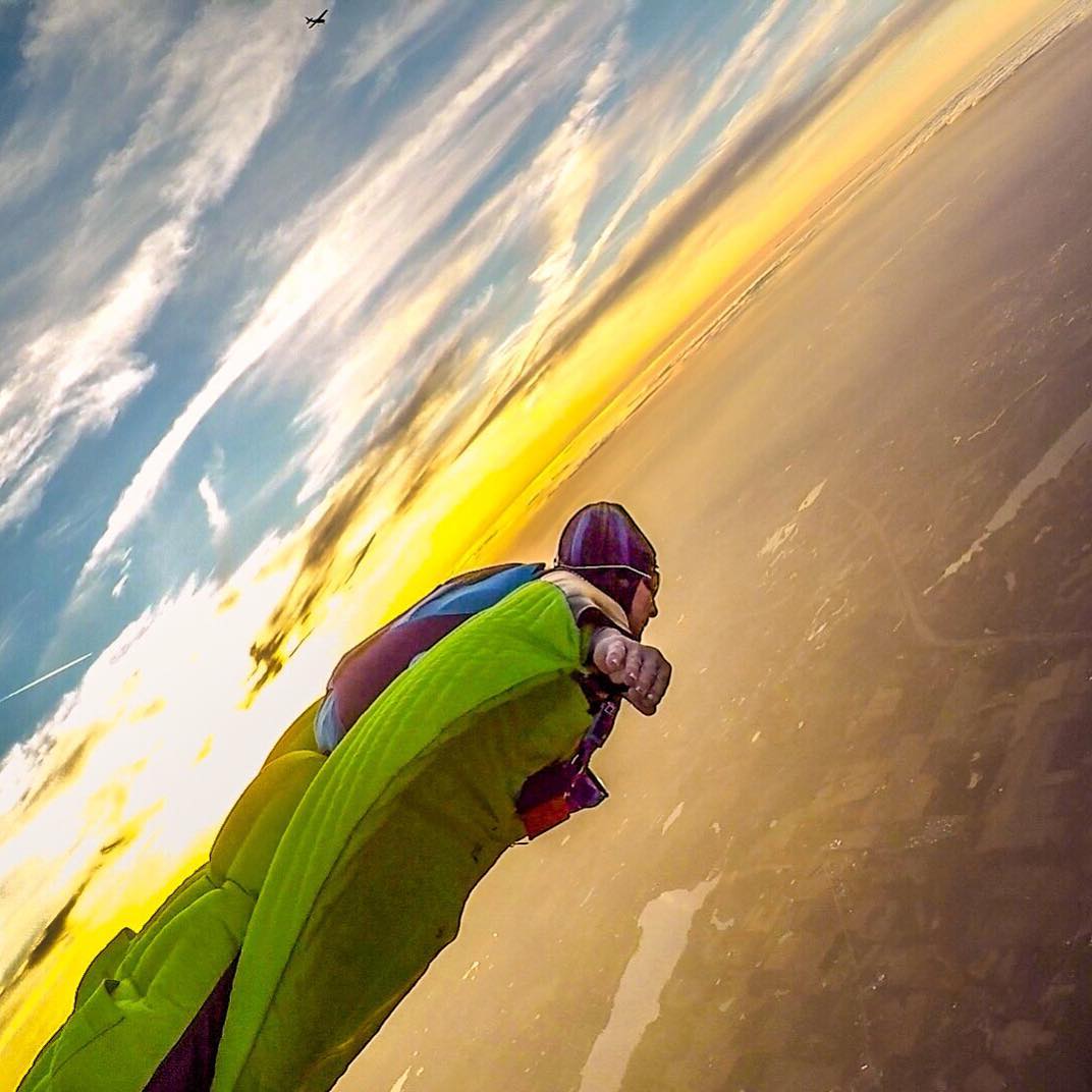It’s Friday!! Who’s DTF (down to flock)??
#GetYouSome @Skydive.Ricks