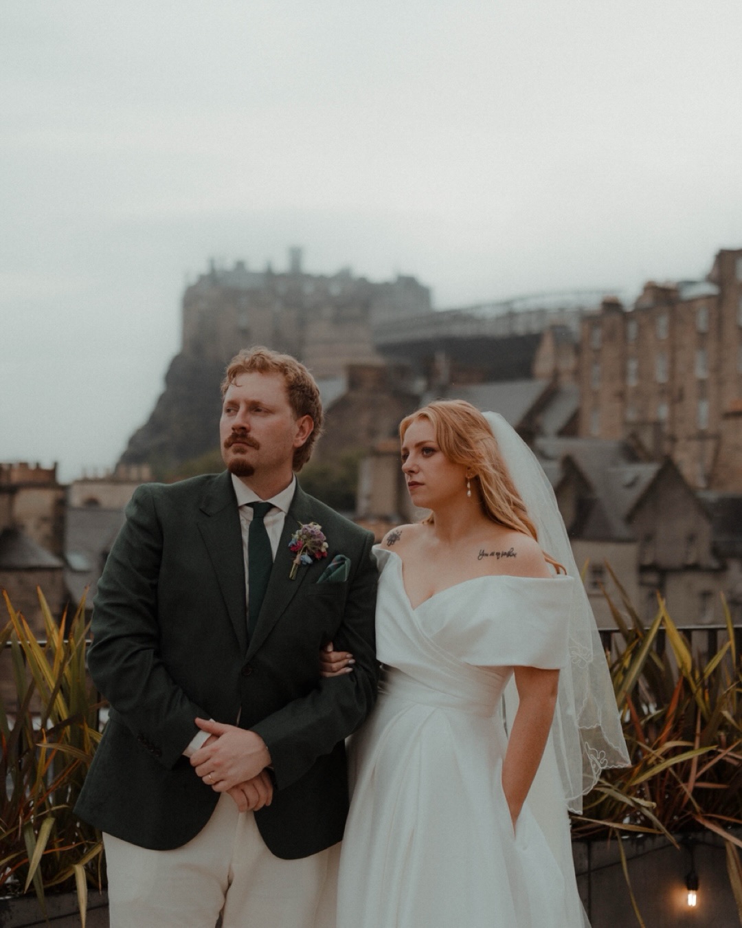 An Edinburgh love story with M + F ✨❤️
@pixieroseflowers
@virginhotelsedi
@calvin.haggis
@prettywomanbride