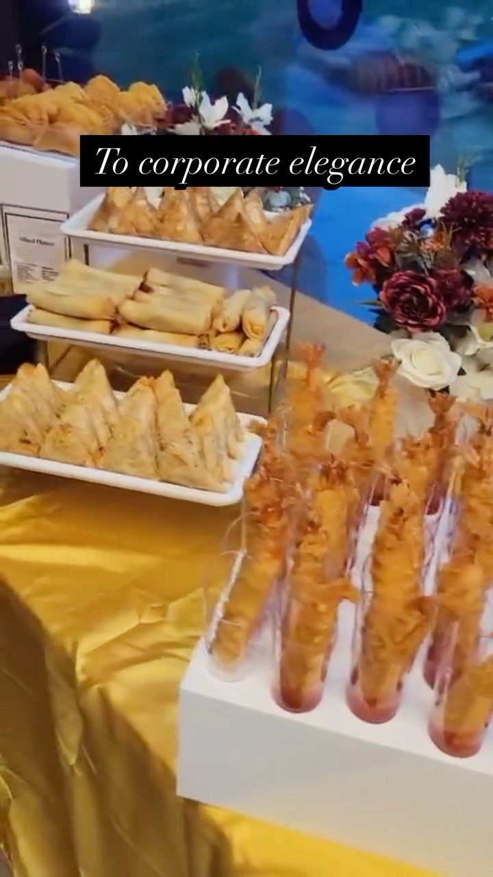 From visualisation to the final reveal — this is how Nomie’s Kitchen brings corporate events to life.
Beautiful presentation. Incredible flavour. Unforgettable experiences.
Tag someone planning a corporate event 👇
Save this for your next booking.
📍Now booking corporate events.
www.nomieskitchen.com