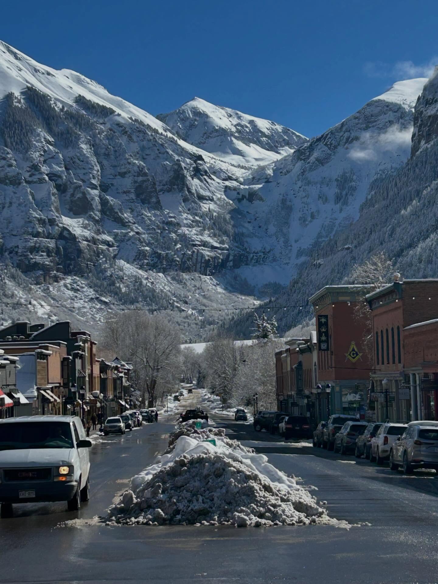 Powder day. Bluebird and beautiful!