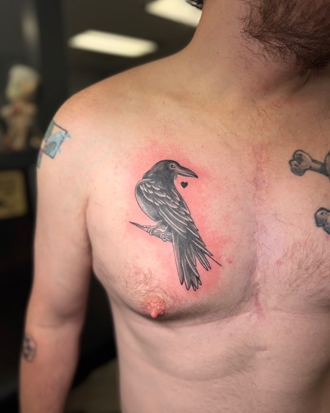 Hit @kelserintattoos up for your next tattoo! #blackwork #blacktattoowork #nash #animal