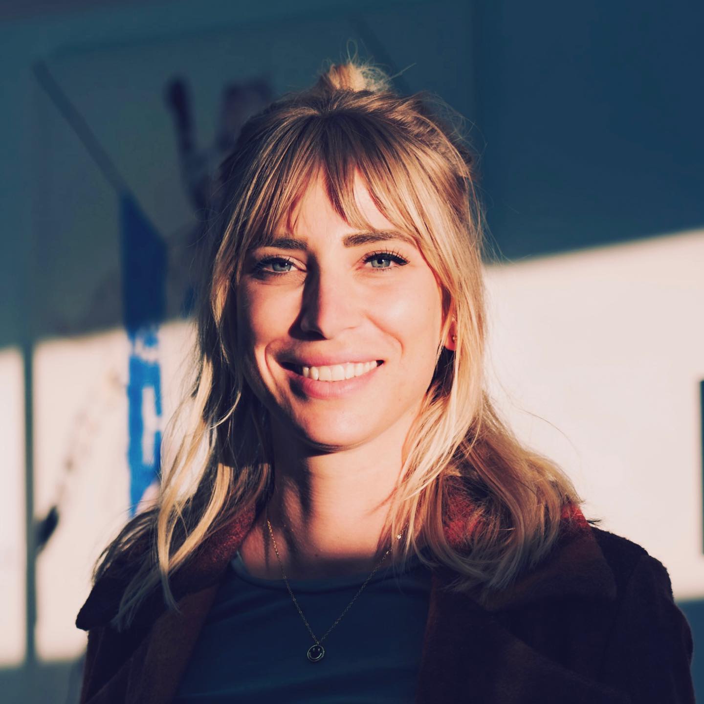 Vielen lieben Dank an alle die mich bei den Open Studios in meinem Atelier besucht, beglückwünscht, supportet und sich mit mir gefreut haben 🙏🏼 ich bin sehr dankbar und happy, cheers ✨
#artistportrait #munichpainter #munichart #artexhibition #openstudio #atelier #meettheartist #catsinpaintings
photo credit @hoangphuong4955