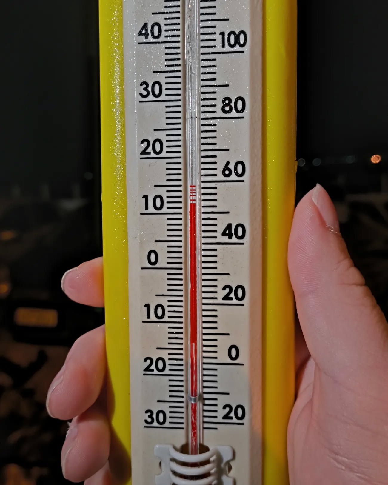 Nesse momento, 20:30 de 24.07.2024, no St. Campos de Montadas a temperatura chega a 11,9°C. ❄️🧥🧣