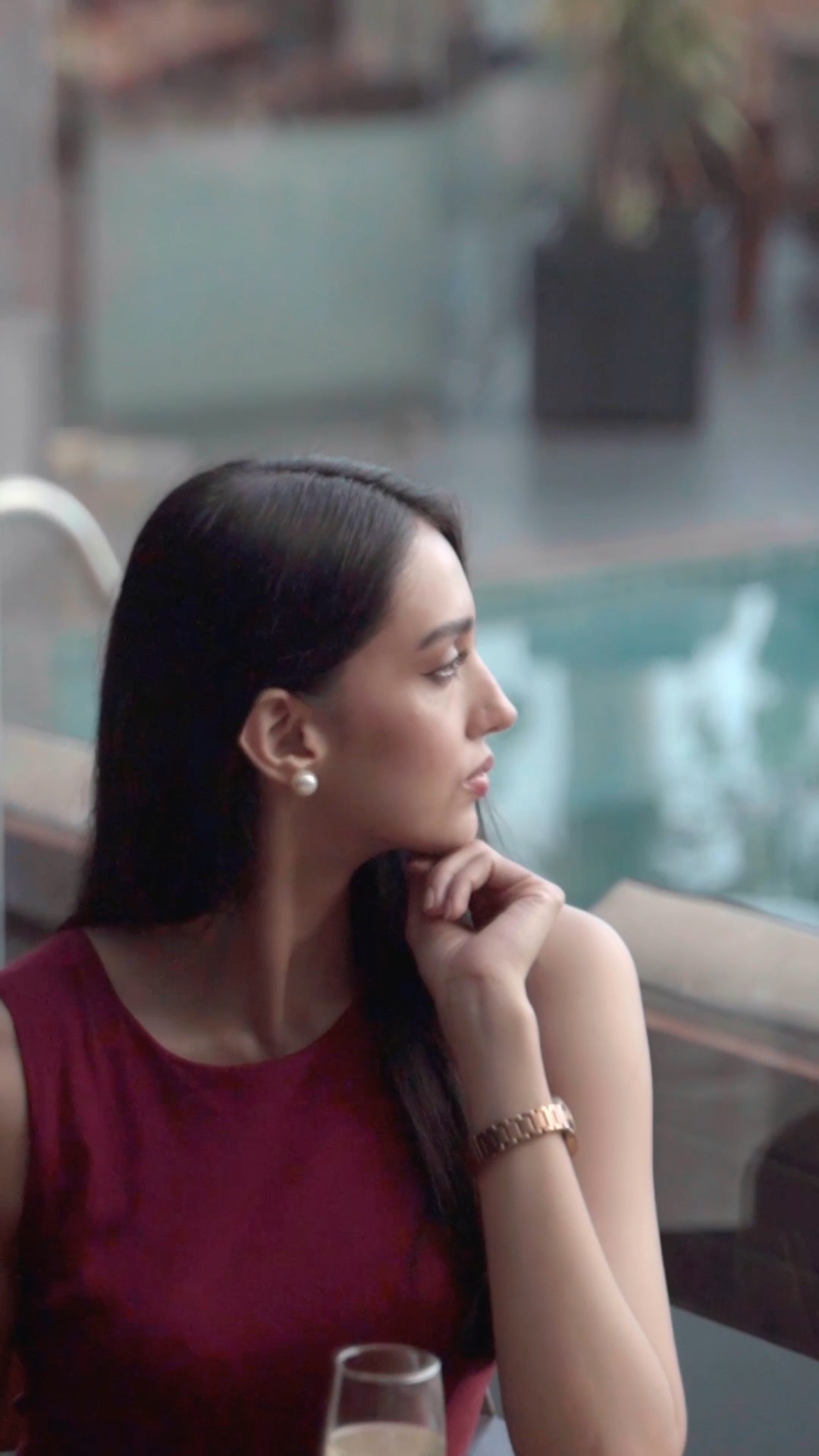 Your Valentine is waiting for you.
So is the dress that makes you feel like the main character.
Explore your Valentine dress now at rumiifashion.com 🤍
.
.
.
.
.
#ValentinesDress #ValentinesOutfit #DateNightStyle #RomanticOutfit #WomenOwnedBrand #ElegantDresses #TimelessFashion #SoftFeminineStyle #NepalFashion #ShopValentines #ConfidenceInStyle #Rumii