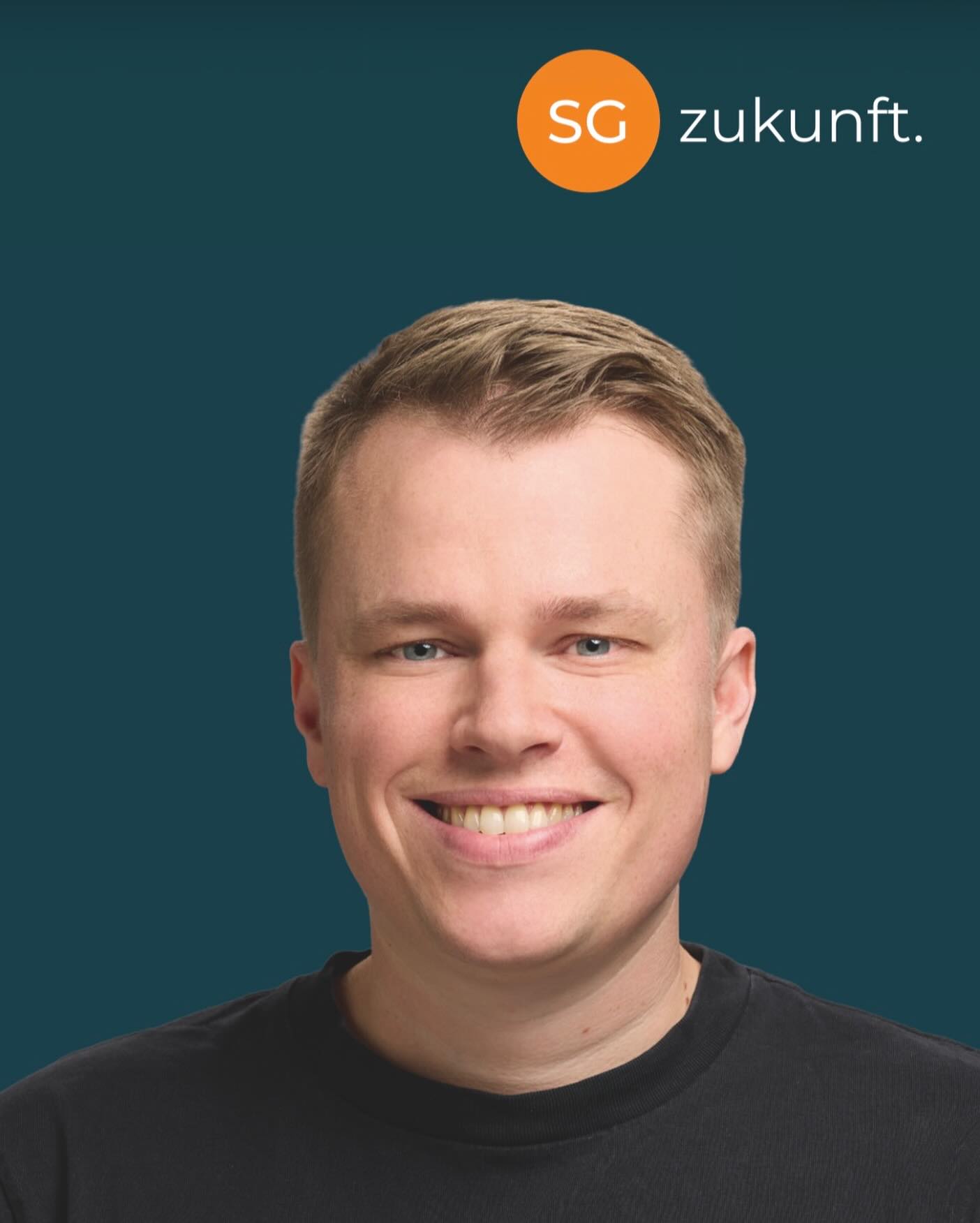 Wir begrüßen unser neues Ratsmitglied 👋🧡
Jonas Heinen rückt für Helen Conrads in den Rat der Stadt Solingen nach. Vielen Dank, liebe Helen für dein Engagement und herzlich willkommen, Jonas! 🙌
Der 35-jährige Unternehmer ist geschäftsführender Gesellschafter der HEISO 1870 GmbH, lebt mit seiner Familie in Wald und ist in Solingen aufgewachsen.
Sein Fokus im Rat: Digitalisierung, KI, Wirtschaft und Familie.
Er möchte die Transformation Solingens aktiv mitgestalten: mit konkreten Verbesserungen für Bürgerinnen, Bürger und Unternehmen. 🤝
Sein Ziel: Eine starke, moderne und lebenswerte Stadt für kommende Generationen.
Wir freuen uns auf die Zusammenarbeit mit dir, @johe90 in der SG zukunft. 🟠
#sgzukunft #solingen #stadtrat #zukunftgestalten #gemeinsamvorwärts