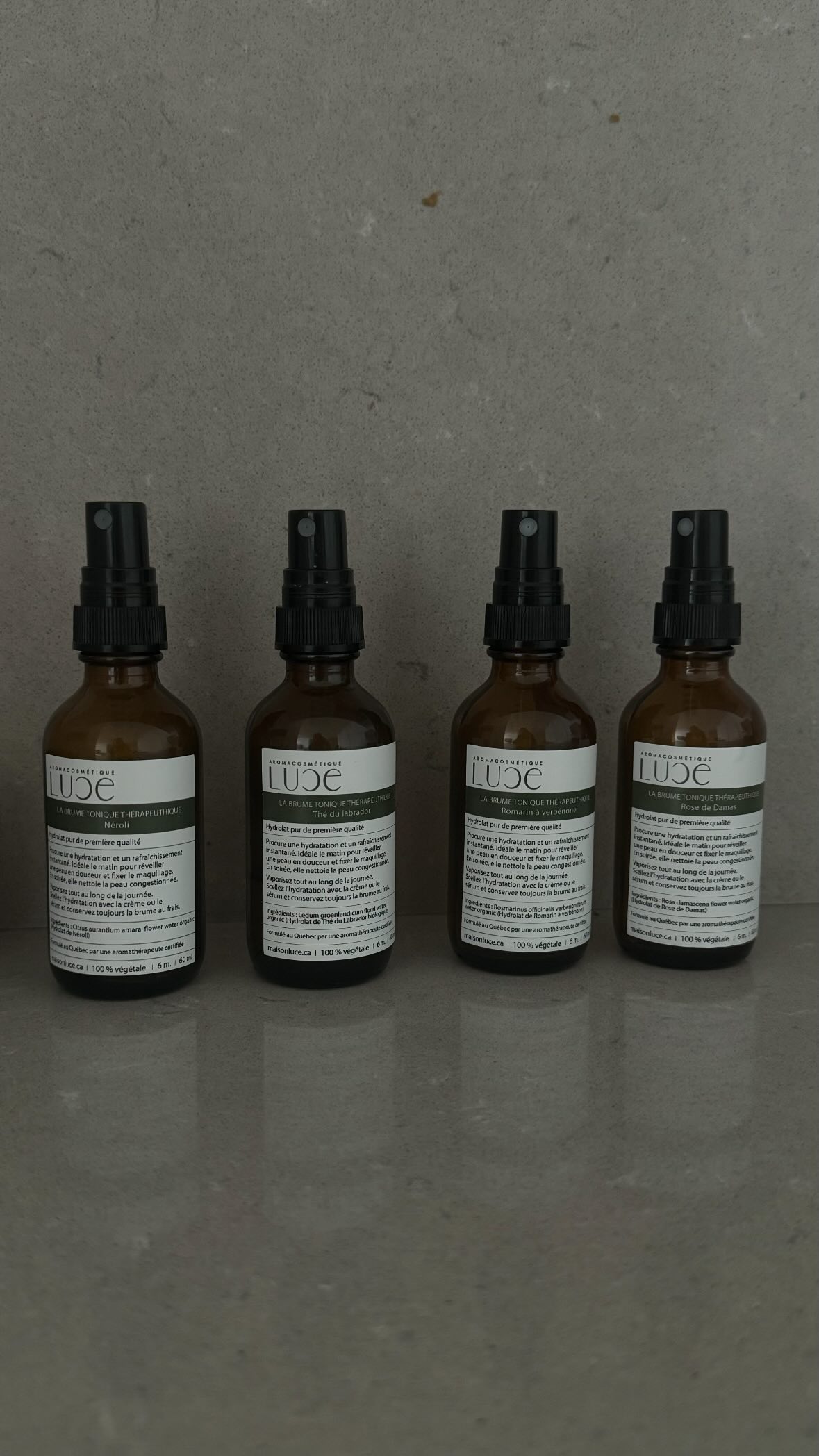 Découvrez les 4 hydrolats Maison Luce, chacun adapté à un type de peau et un parfum unique. 🌿
Annabel vous montre comment les utiliser au quotidien pour une peau fraîche et éclatante.
Et vous, quel est votre hydrolat préféré ? 💧