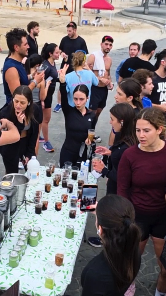 @dj.open_ brought the beat. We brought the fuel.
Taking over the Tayelet with @rutzclub
Early morning run, a live DJ, and enough cold brew to wake up the whole coast. Just a few highlights.
See you at the next one.
#cofitlv #rutzclub #telavivbeach #morningrun #coldbrewtlv