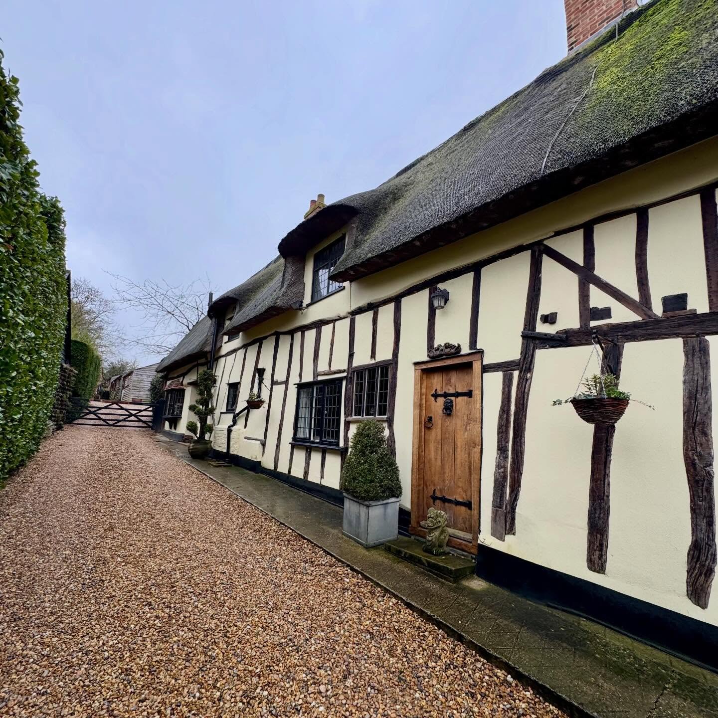 🔧📶 Another Happy Return Visit! 💪🌿
We were back with one of our existing clients this week to get their brand-new garden gym fully connected — and of course, we made sure the WiFi was just as strong as their workout game.
The challenge?
A separate garden building with no data cabling between the house and the gym.
The solution?
A cable-free, super-fast wireless link using the TP-Link WiFi Bridge Kit 🚀
Instead of digging trenches or running external cables, we installed a high-performance WiFi bridge system to create a rock-solid connection between the main house router and the new garden gym.
✅ No messy groundwork
✅ No visible cabling
✅ Fast, stable connection
✅ Perfect for streaming workouts, smart TVs & gym equipment
Now the client can stream classes, run smart gym tech, and stay connected without a single lag spike.
Garden offices, gyms, annexes, summer houses — we link them all.
If you’ve added a garden building and your WiFi doesn’t quite reach, drop us a message. We’ll get you connected properly 👌