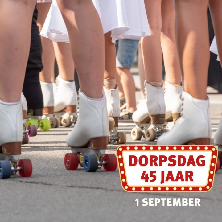 ๐๐ผ๐บ ๐ท๐ถ๐ท ๐ผ๐ผ๐ธ ๐น๐ฎ๐ป๐ด๐ ๐ผ๐ฝ ๐ผ๐ป๐๐ฒ ๐๐๐ฎ๐ป๐ฑ ๐ผ๐ฝ ๐ฑ๐ฒ ๐๐ผ๐ฟ๐ฝ๐๐ฑ๐ฎ๐ด?
Benieuwd naar ons nieuwste rolschaatsspektakel ๐ผ ? Kom dan zeker eens langs op onze stand op de @dorpsdagbrasschaat op zondag 1 september vanaf 13:00.
Je vindt ons ter hoogte van Engels & Volckers (Bredabaan 278 ) net tegenover het Sportdorp.
Loop naar de RSB beachvlaggen en kom genieten van een drankje ๐ฅ aan de gekende democratische RSB prijzen.
๐ข๐บ ๐ญ๐ฐ๐ ๐บ๐ฎ๐ธ๐ฒ๐ป ๐๐ฒ ๐ฑ๐ฎ๐ฎ๐ฟ ๐ผ๐ป๐ ๐ป๐ถ๐ฒ๐๐๐ฒ ๐๐ต๐ฒ๐บ๐ฎ ๐ฏ๐ฒ๐ธ๐ฒ๐ป๐ฑ. ๐ฆ๐ฝ๐ฎ๐ป๐ป๐ฒ๐ป๐ฑ!
Zien we je daar?
#rolschaatsen
#rsbisfun
#nieuwseizoen
#dorpsdagbrasschaat