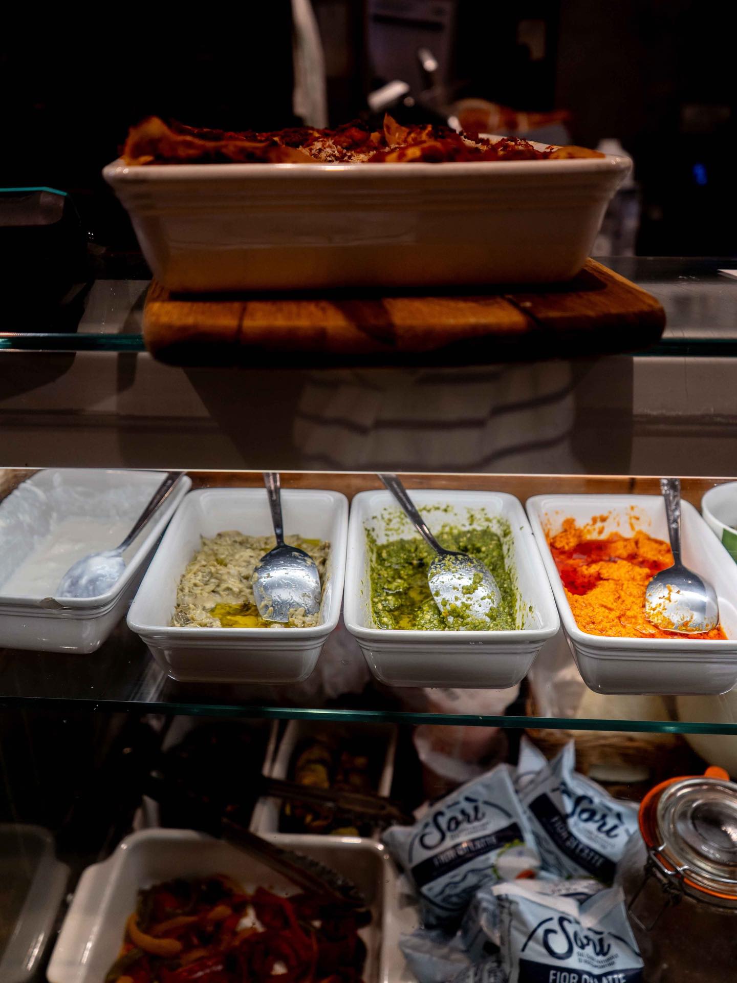 Deli highlight of the week 🤍
This week we’re shining a light on the flavours that make everyday lunches feel a little more special. Freshly stocked shelves, quality Italian ingredients, and all your pantry essentials in one place.
Pop in, have a browse, and let us help you put something delicious together.
#ItalianDeliLondon #KensalRiseEats #LondonFoodie #DeliLife #SupportLocalLondon