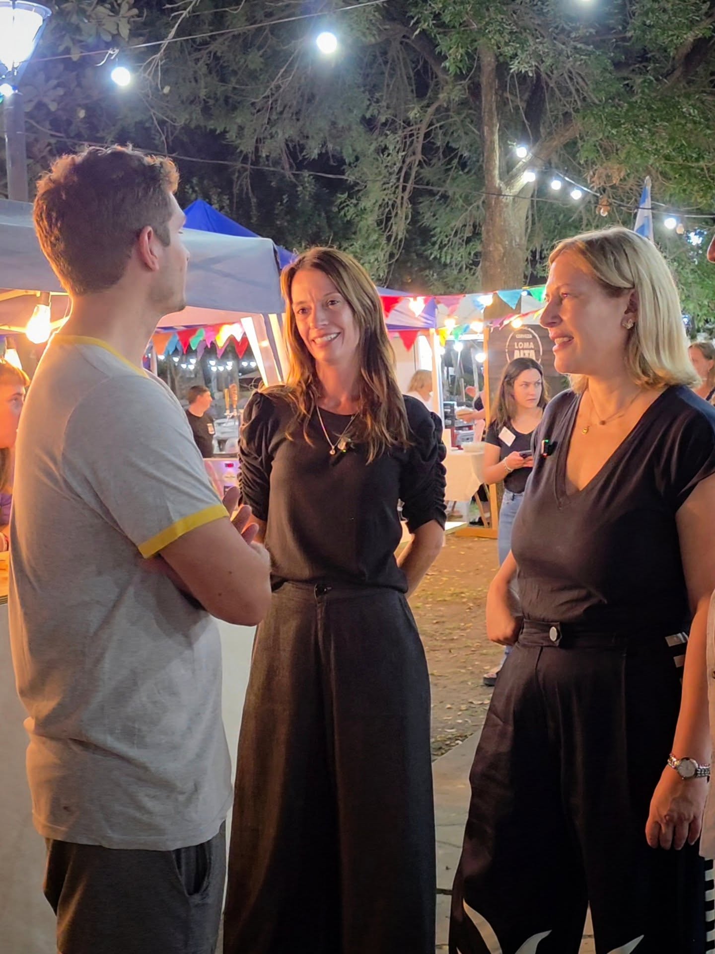 Qué linda la 11° Fiesta Provincial de Culturas y Sabores del Mundo en Gálvez.
Hace 11 años que nos encontramos en @colectividades.galvez para compartir sabores, música y el trabajo enorme del Club Ceci.